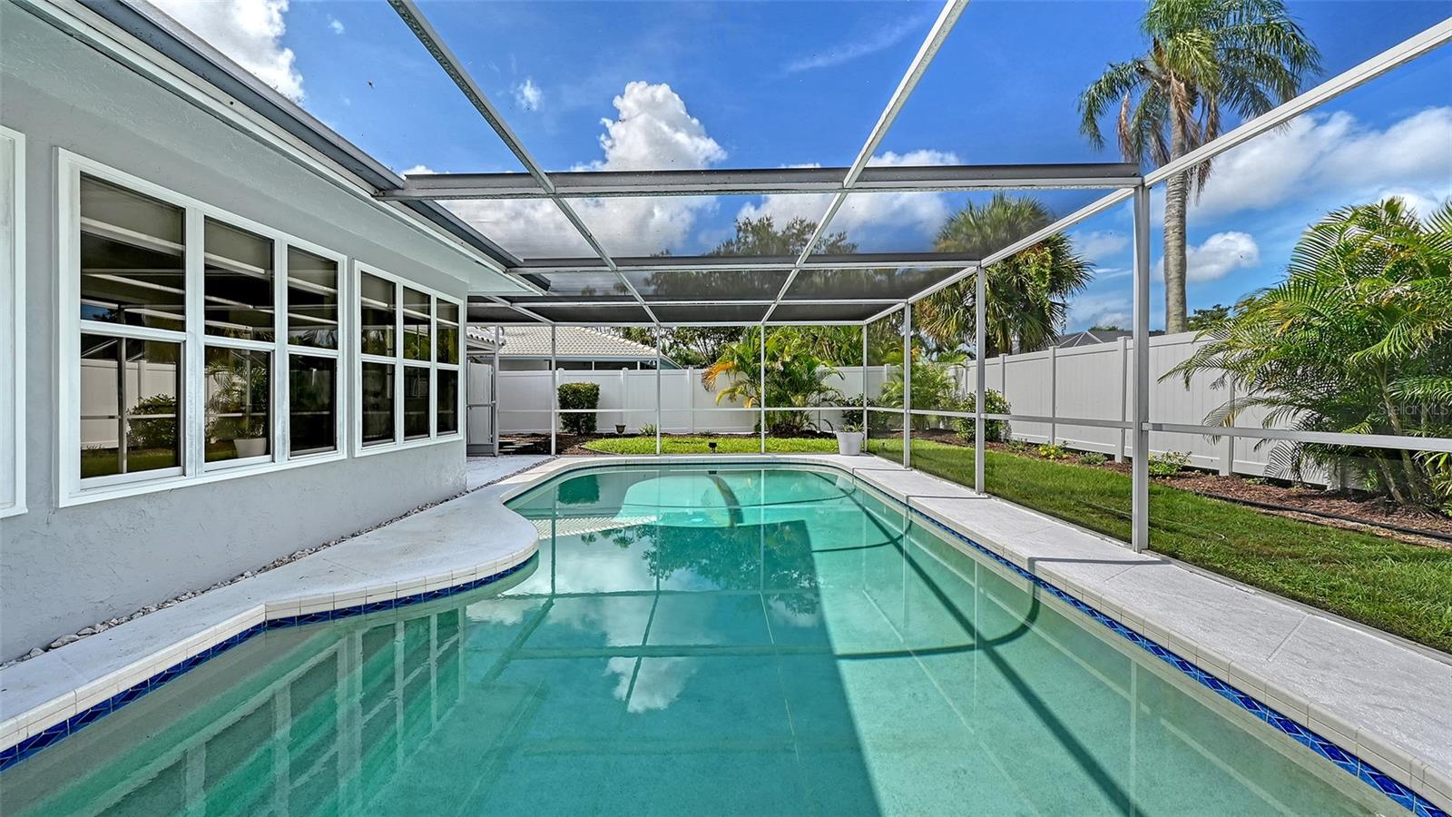Image 30 of 33 For 2852 Captiva Drive