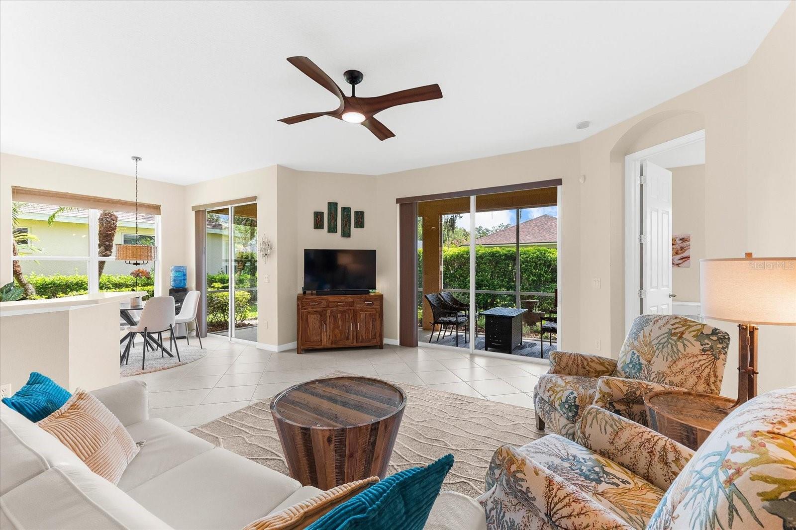 Image 10 of 56 For 5527 Simonton Street