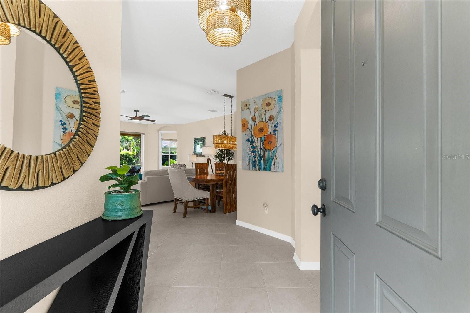 Image 4 of 56 For 5527 Simonton Street
