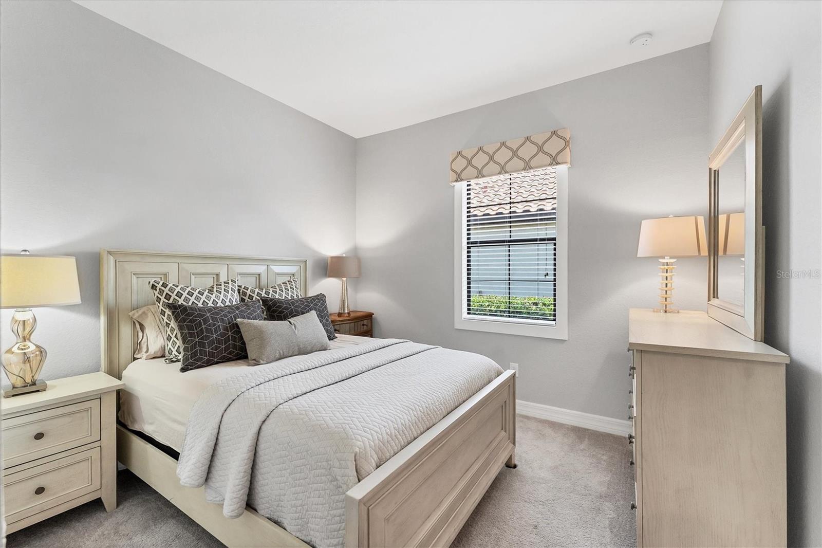 Image 23 of 83 For 16508 Hillside Circle