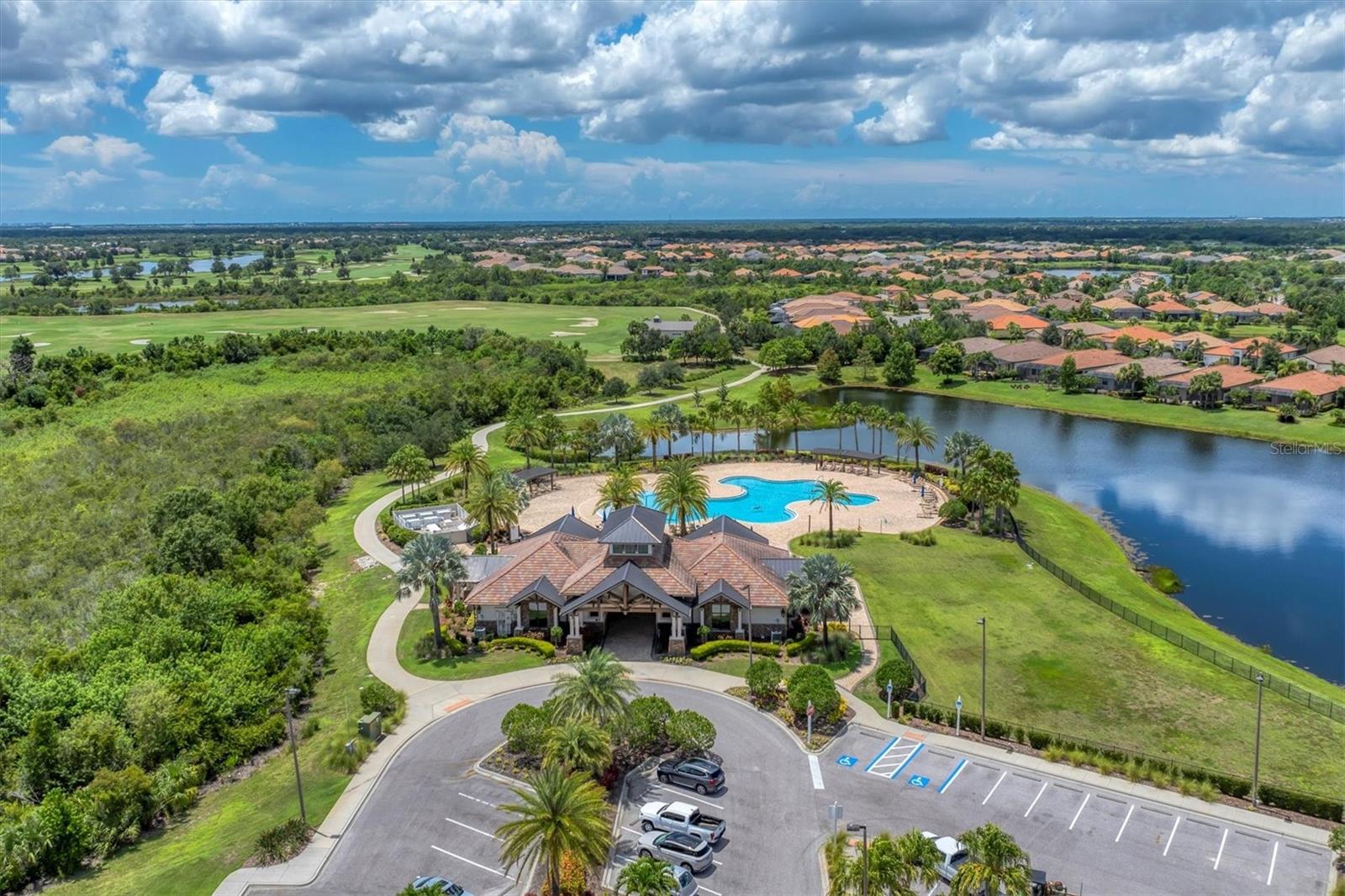 Image 50 of 83 For 16508 Hillside Circle