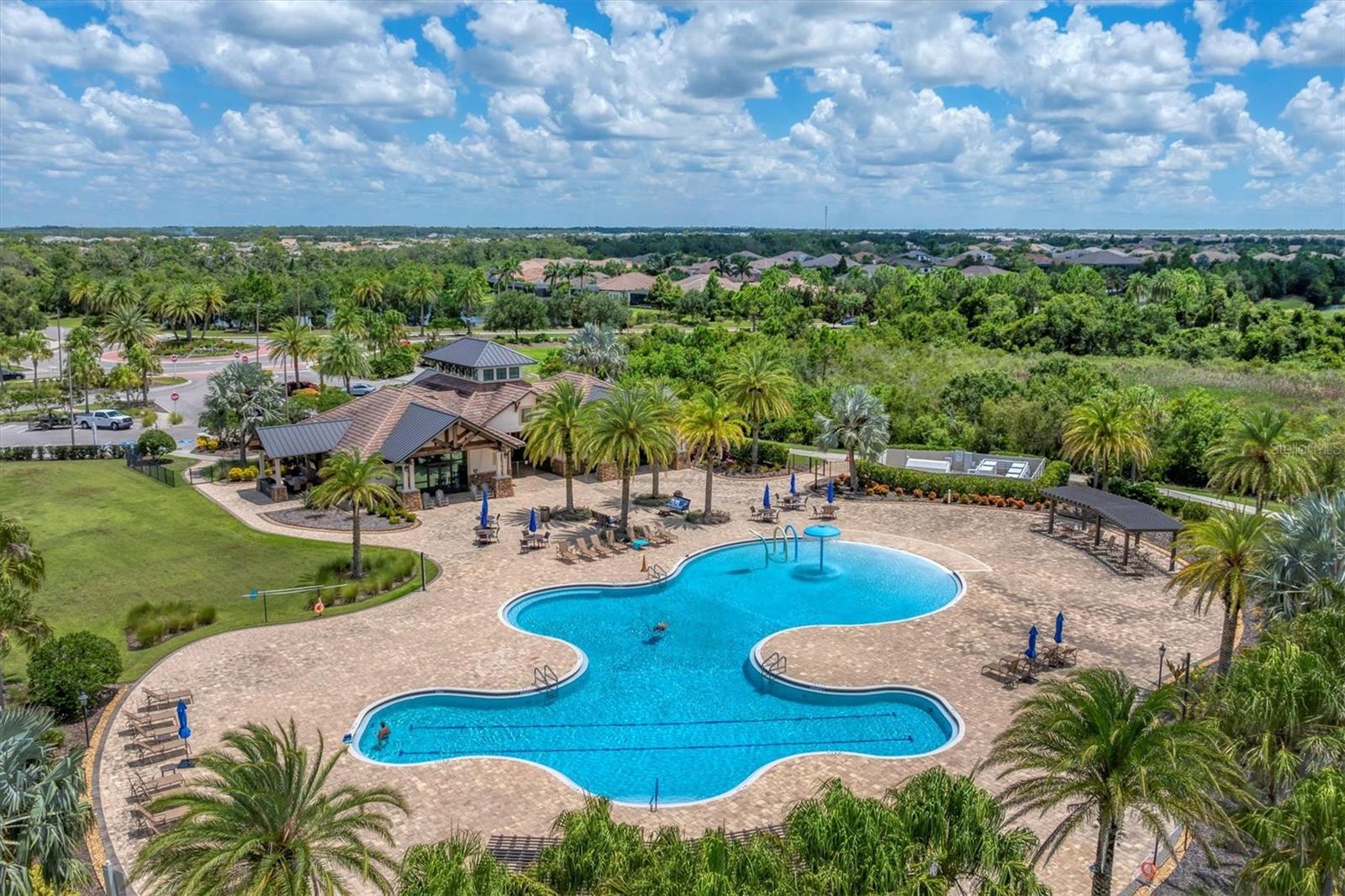 Image 63 of 83 For 16508 Hillside Circle