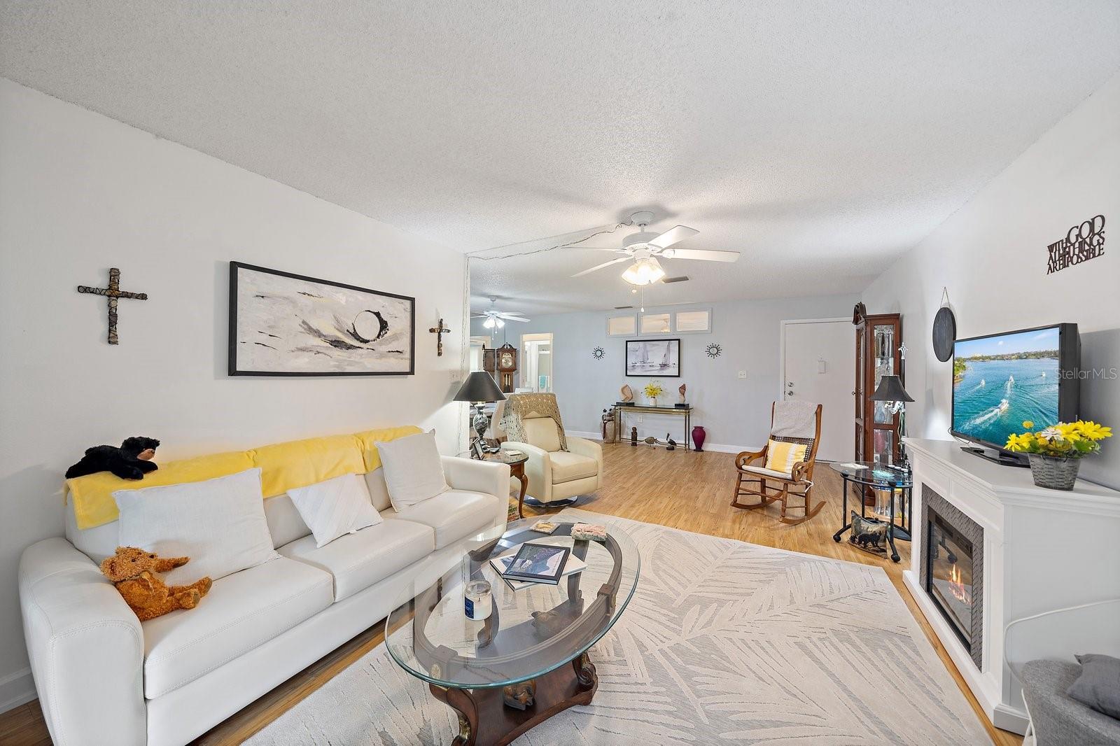 Image 8 of 45 For 4160 Fruitville Road 14