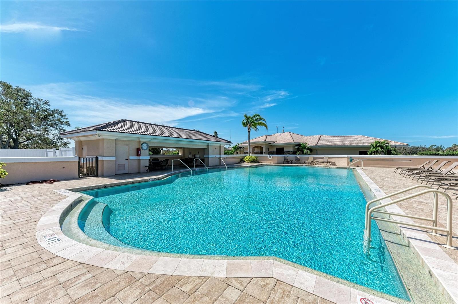 Image 10 of 46 For 5280 Hyland Hills Avenue 1812