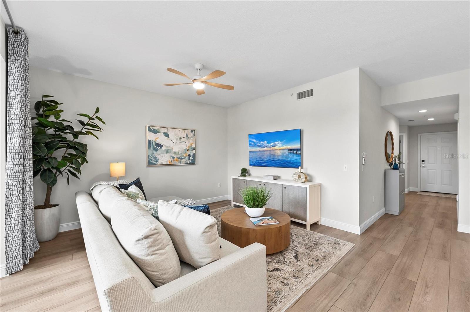 Image 20 of 46 For 5280 Hyland Hills Avenue 1812