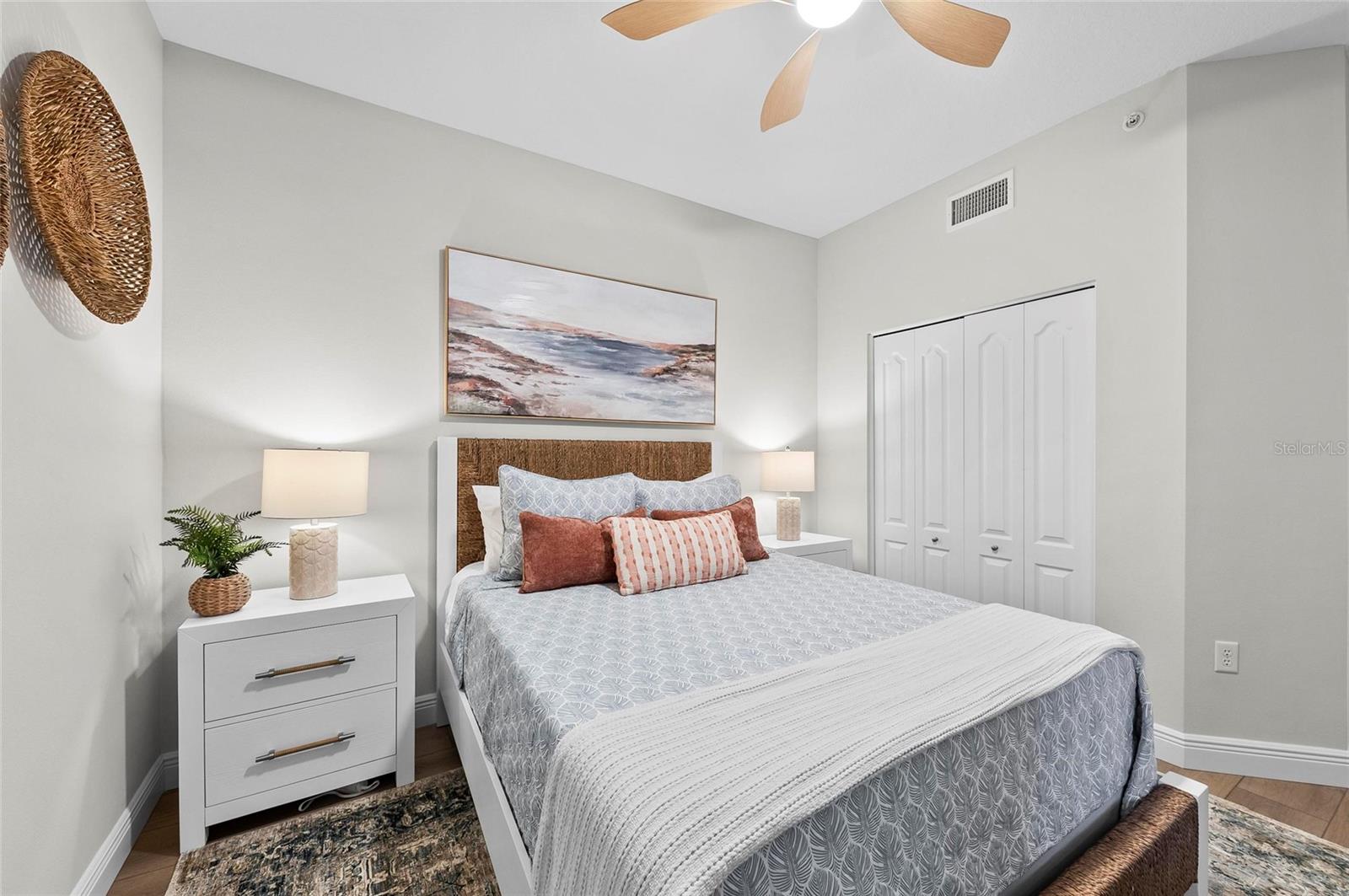 Image 41 of 46 For 5280 Hyland Hills Avenue 1812