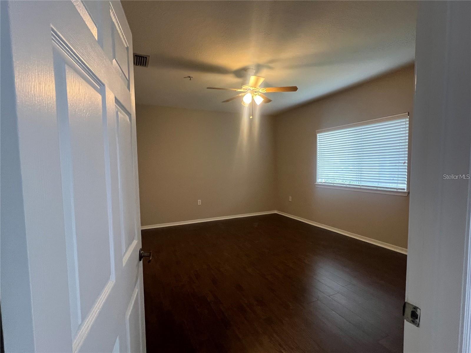 Image 16 of 27 For 3958 Mediterranea Circle 411
