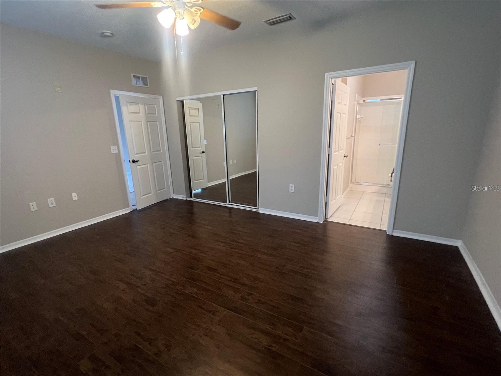 Image 6 of 27 For 3958 Mediterranea Circle 411