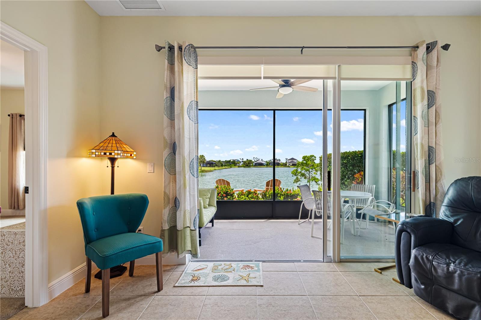 Image 19 of 70 For 4716 Foxtail Drive