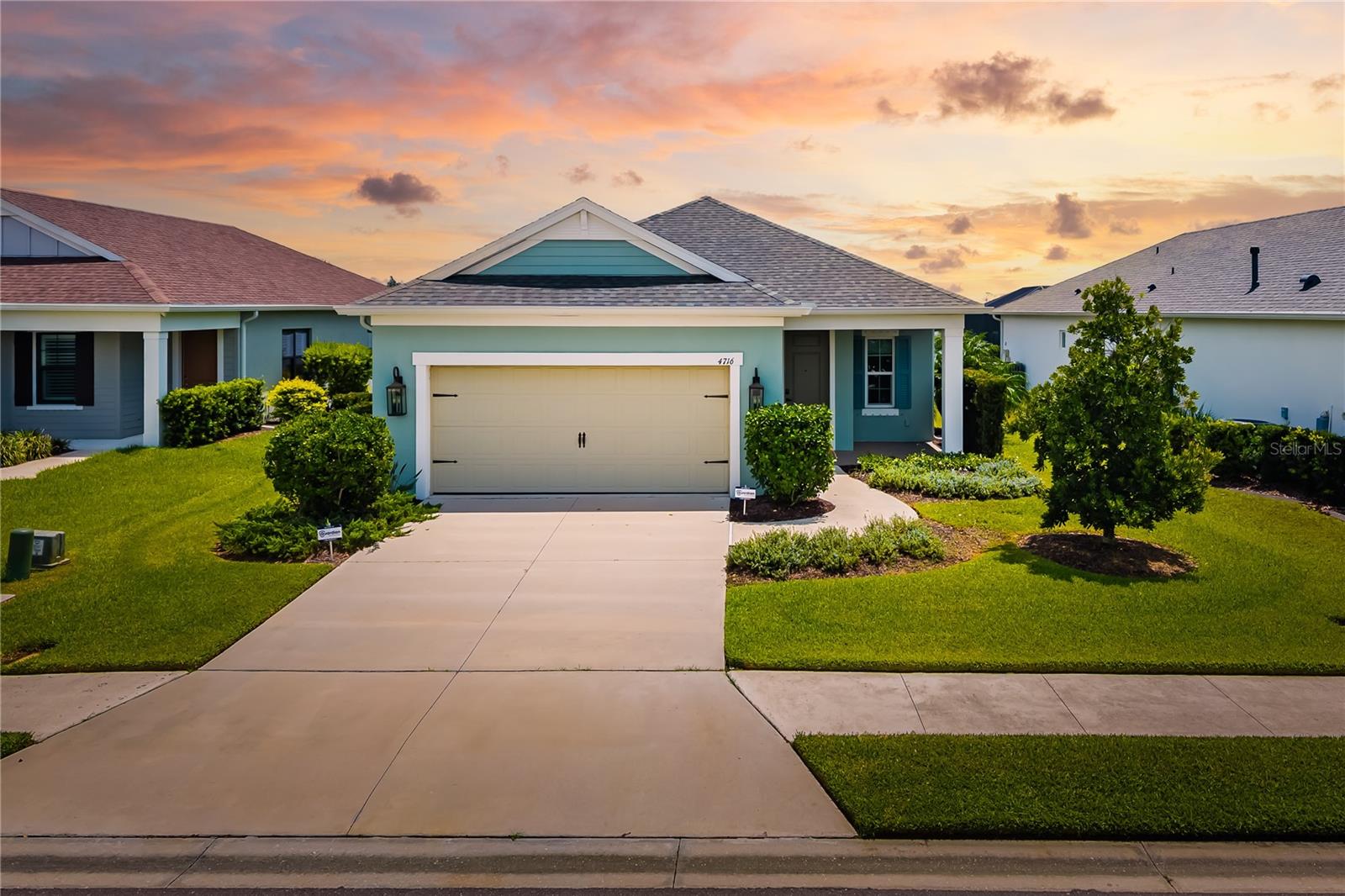 Image 2 of 70 For 4716 Foxtail Drive