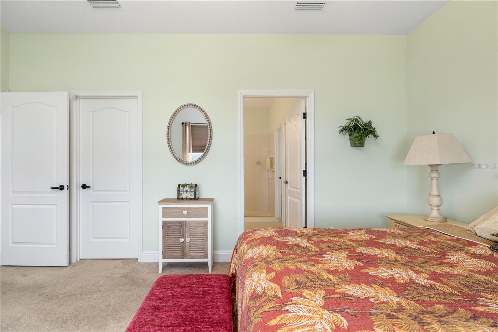 Image 21 of 70 For 4716 Foxtail Drive