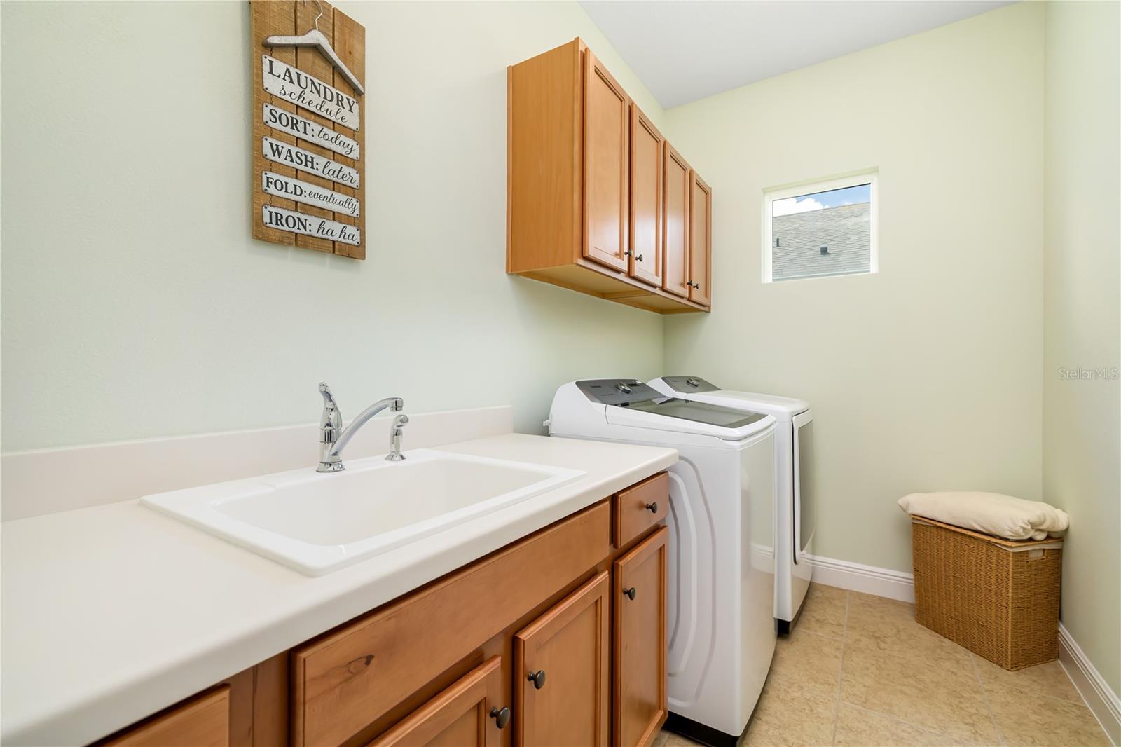 Image 30 of 70 For 4716 Foxtail Drive