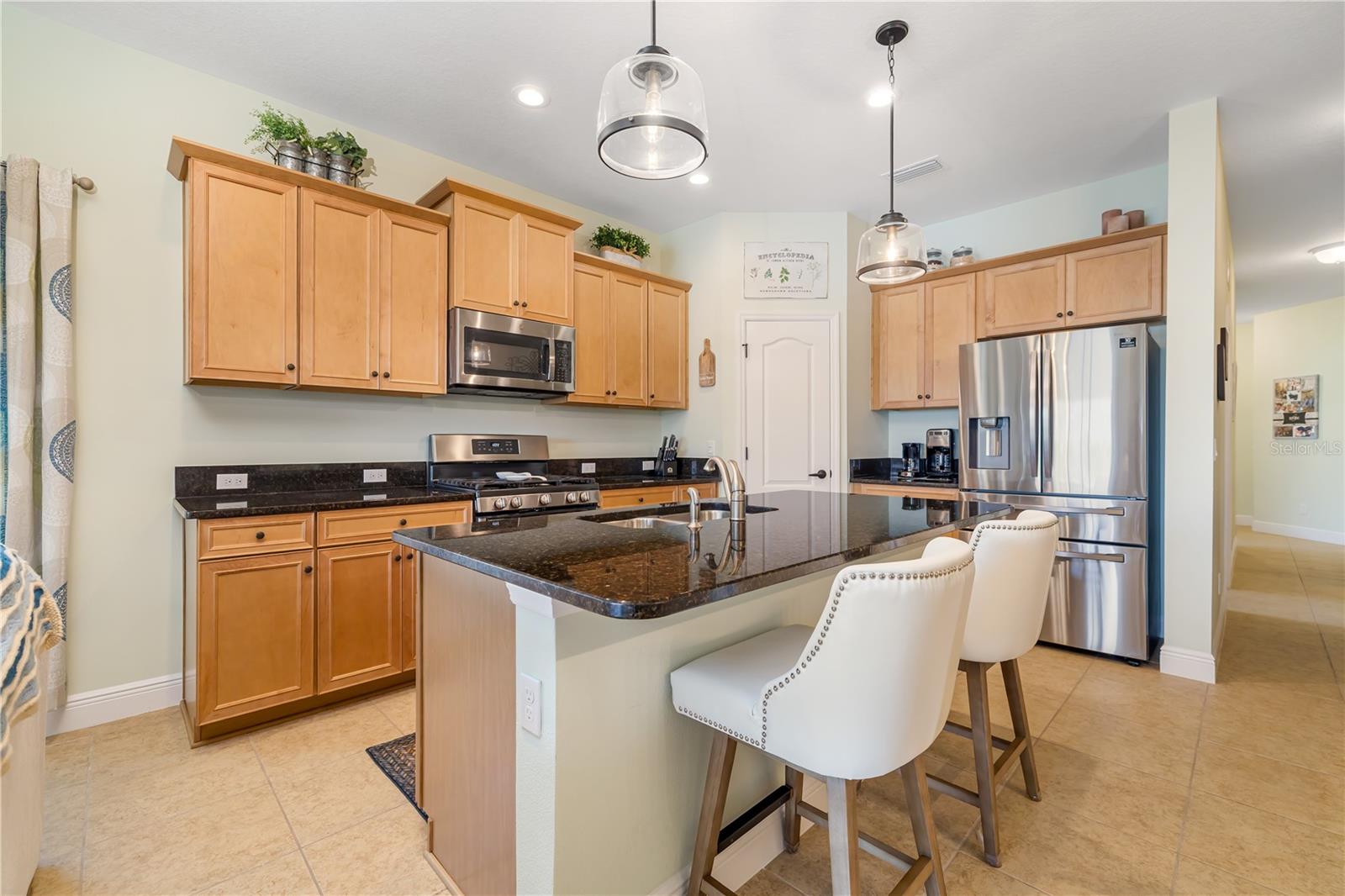 Image 8 of 70 For 4716 Foxtail Drive