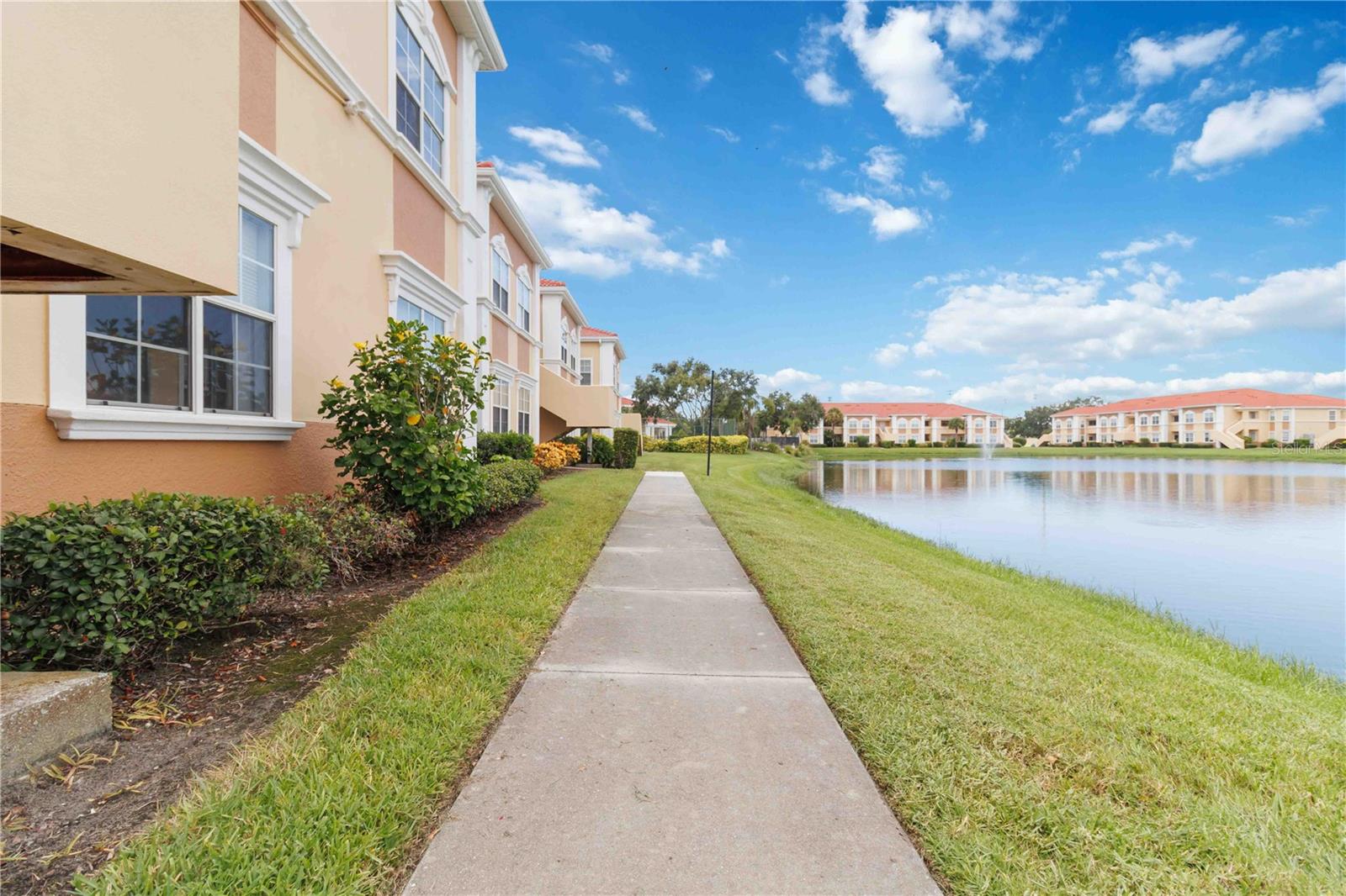Image 3 of 41 For 1005 Villagio Circle 108