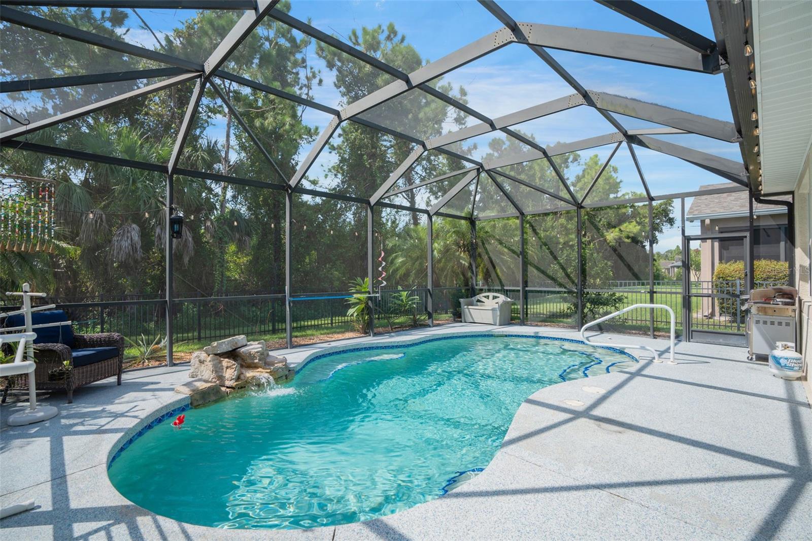 Image 31 of 41 For 9047 39th Street Circle E