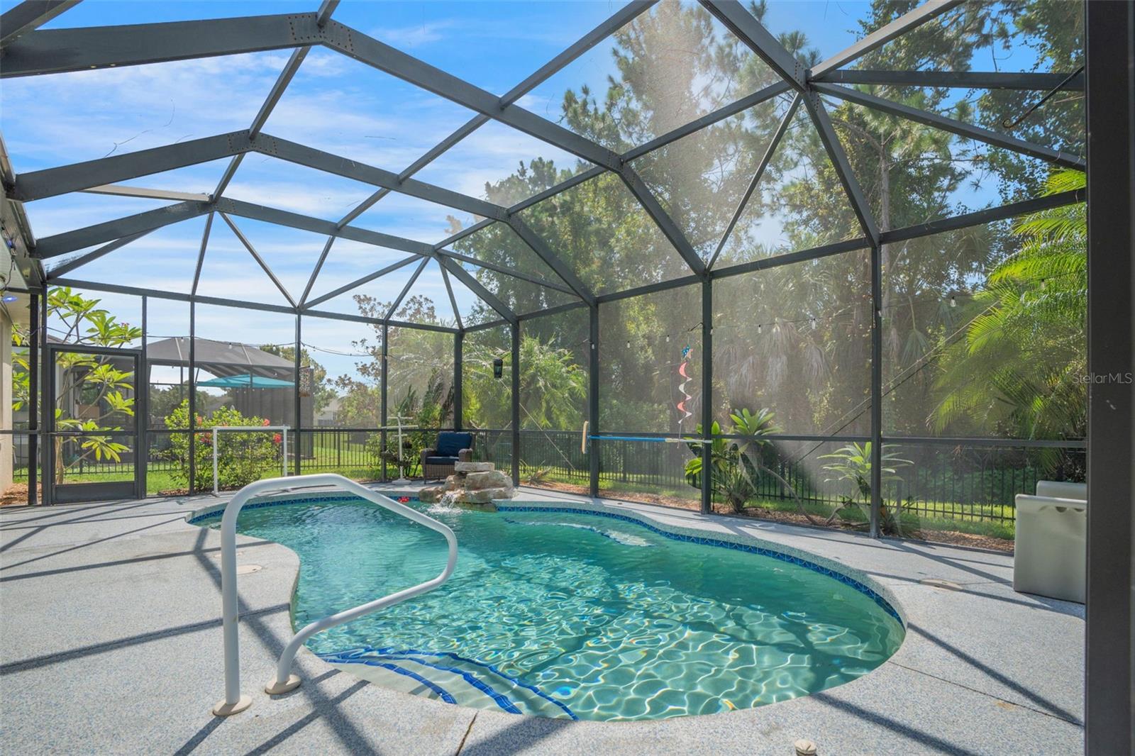 Image 32 of 41 For 9047 39th Street Circle E