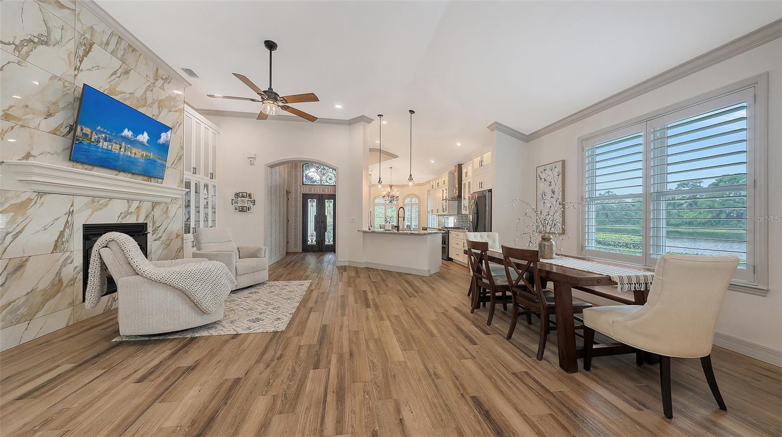 Image 15 of 52 For 6505 Oakland Hills Drive