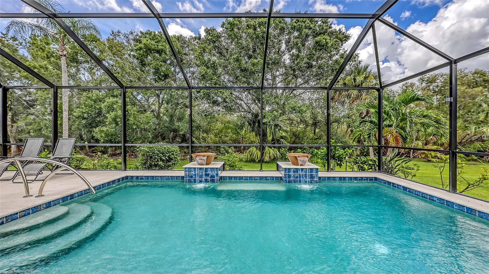 Image 21 of 52 For 6505 Oakland Hills Drive