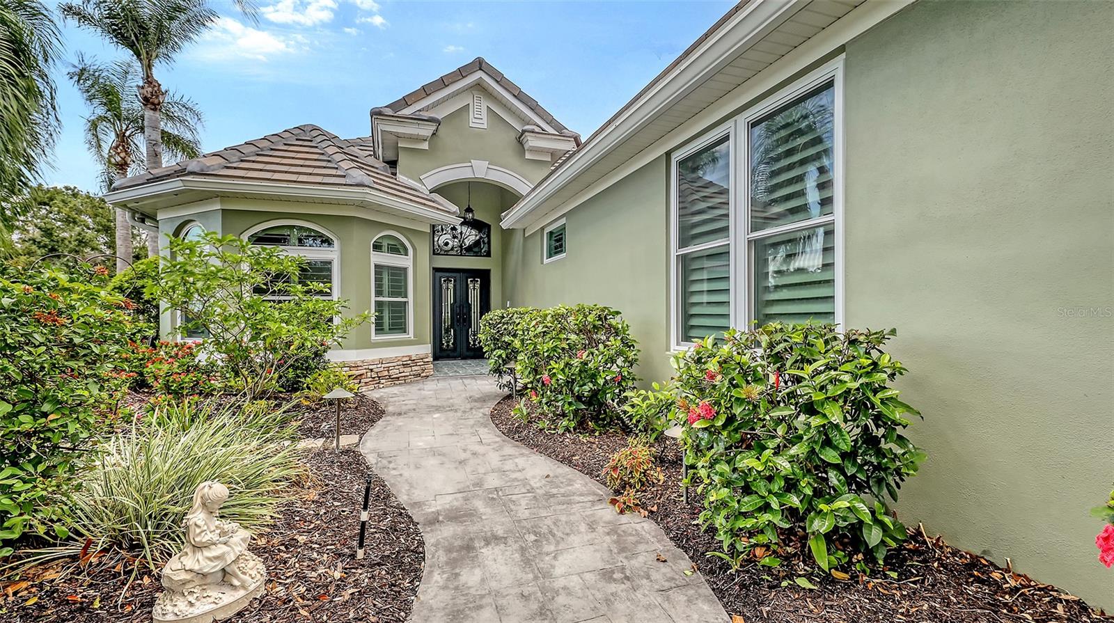 Image 4 of 52 For 6505 Oakland Hills Drive