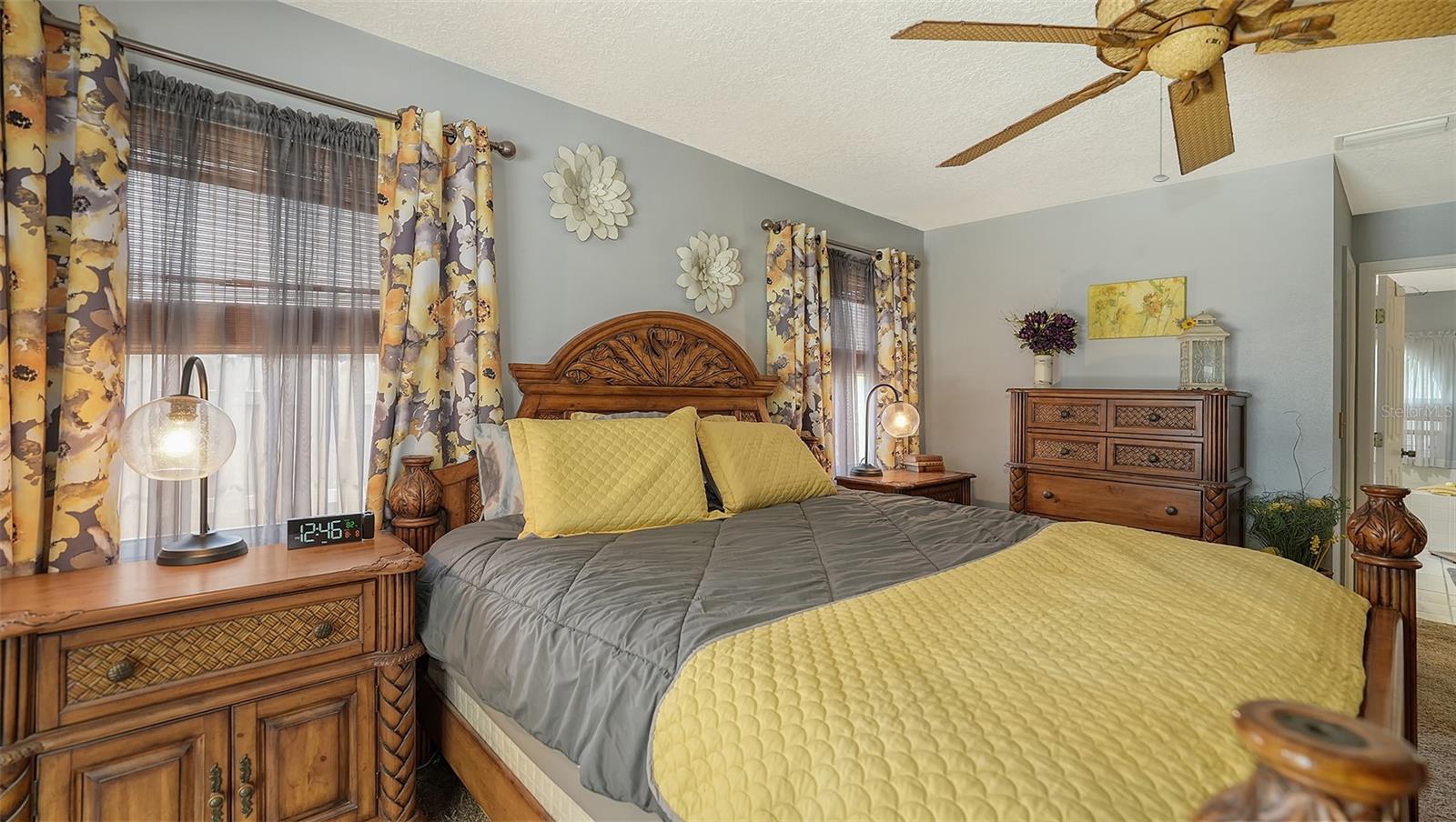 Image 23 of 44 For 5111 13th Avenue Drive W