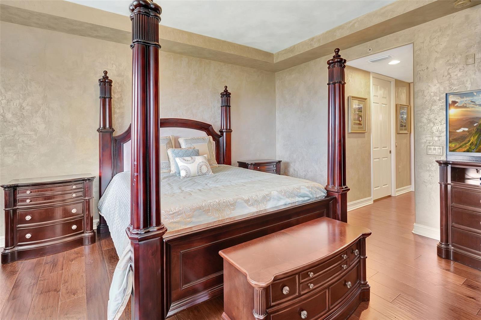 Image 17 of 43 For 87 Vivante Boulevard 403