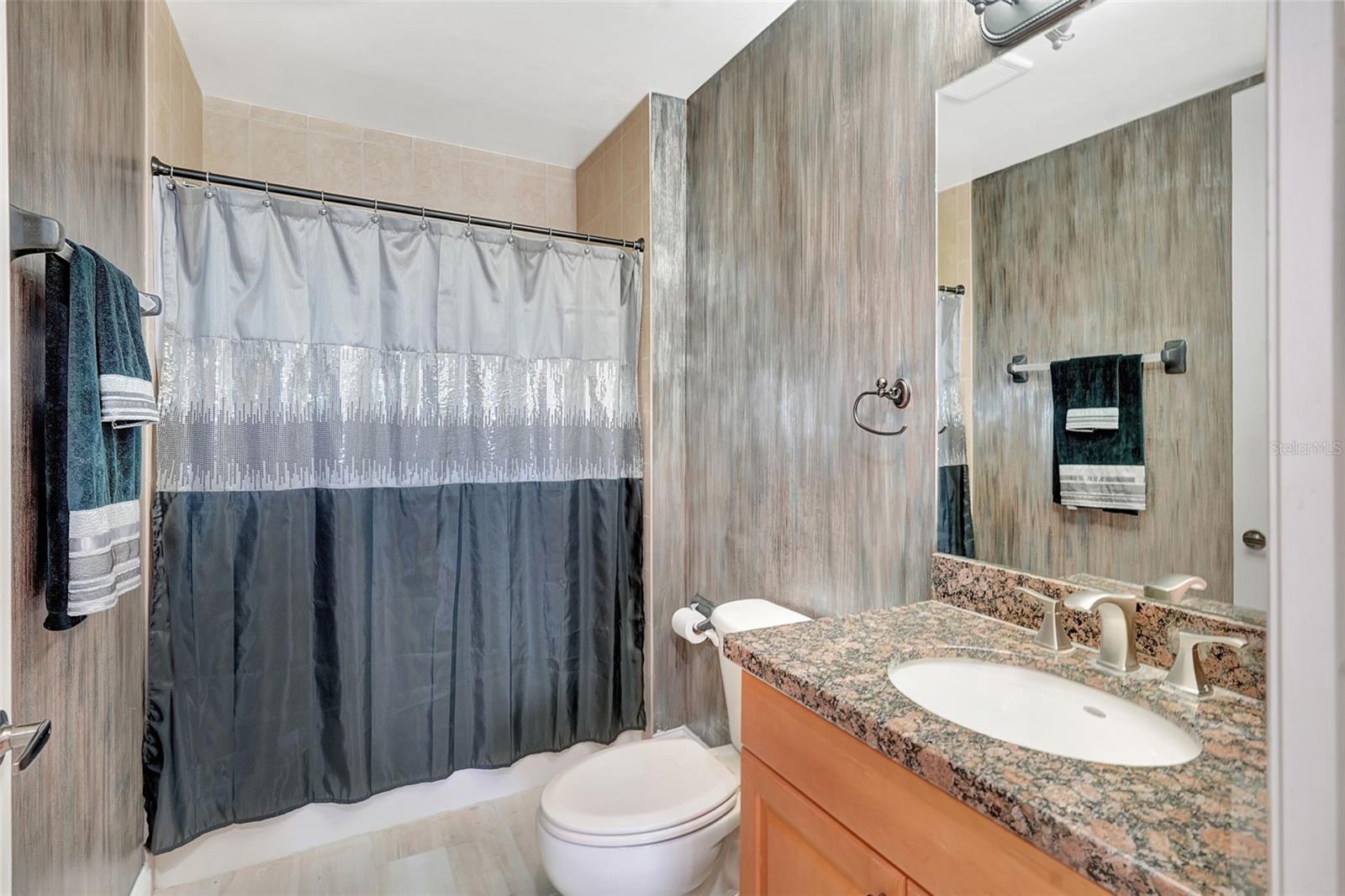 Image 23 of 43 For 87 Vivante Boulevard 403