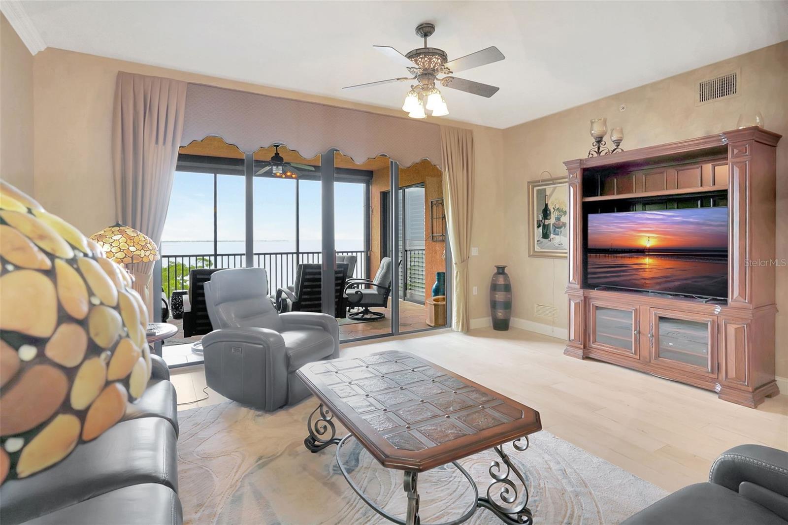 Image 8 of 43 For 87 Vivante Boulevard 403