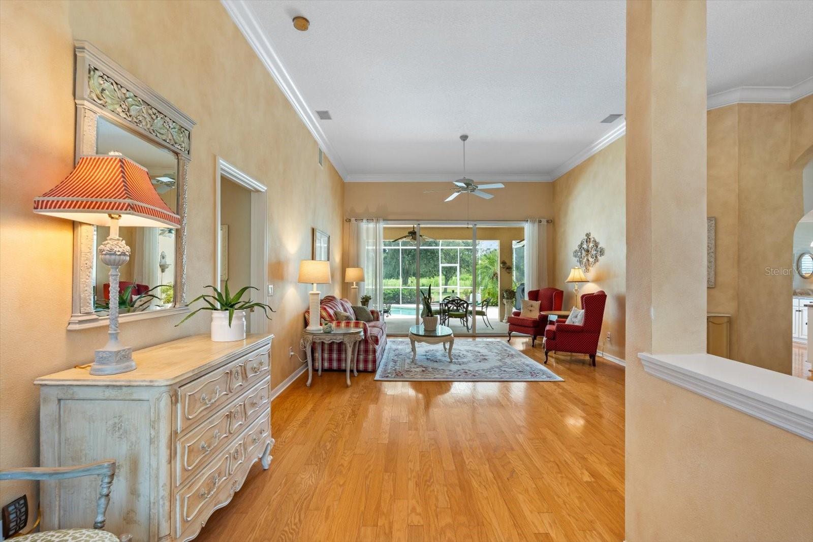 Image 12 of 64 For 1229 Palm View Road