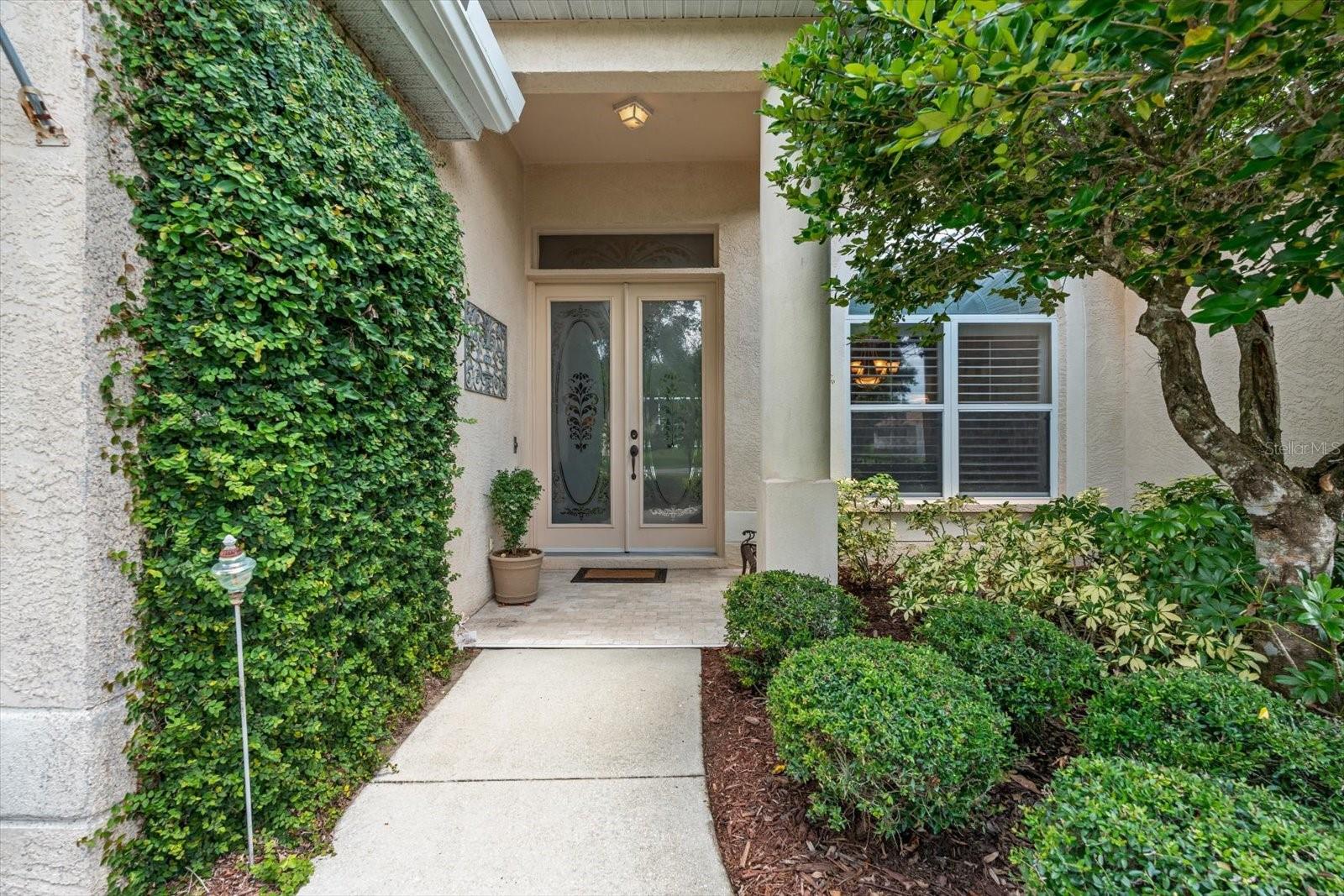 Image 3 of 64 For 1229 Palm View Road