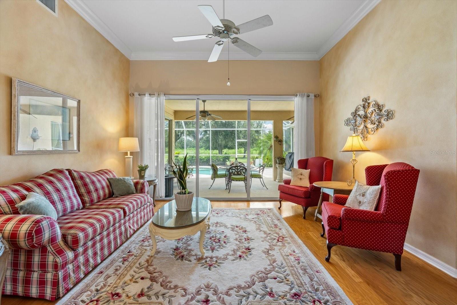 Image 9 of 64 For 1229 Palm View Road