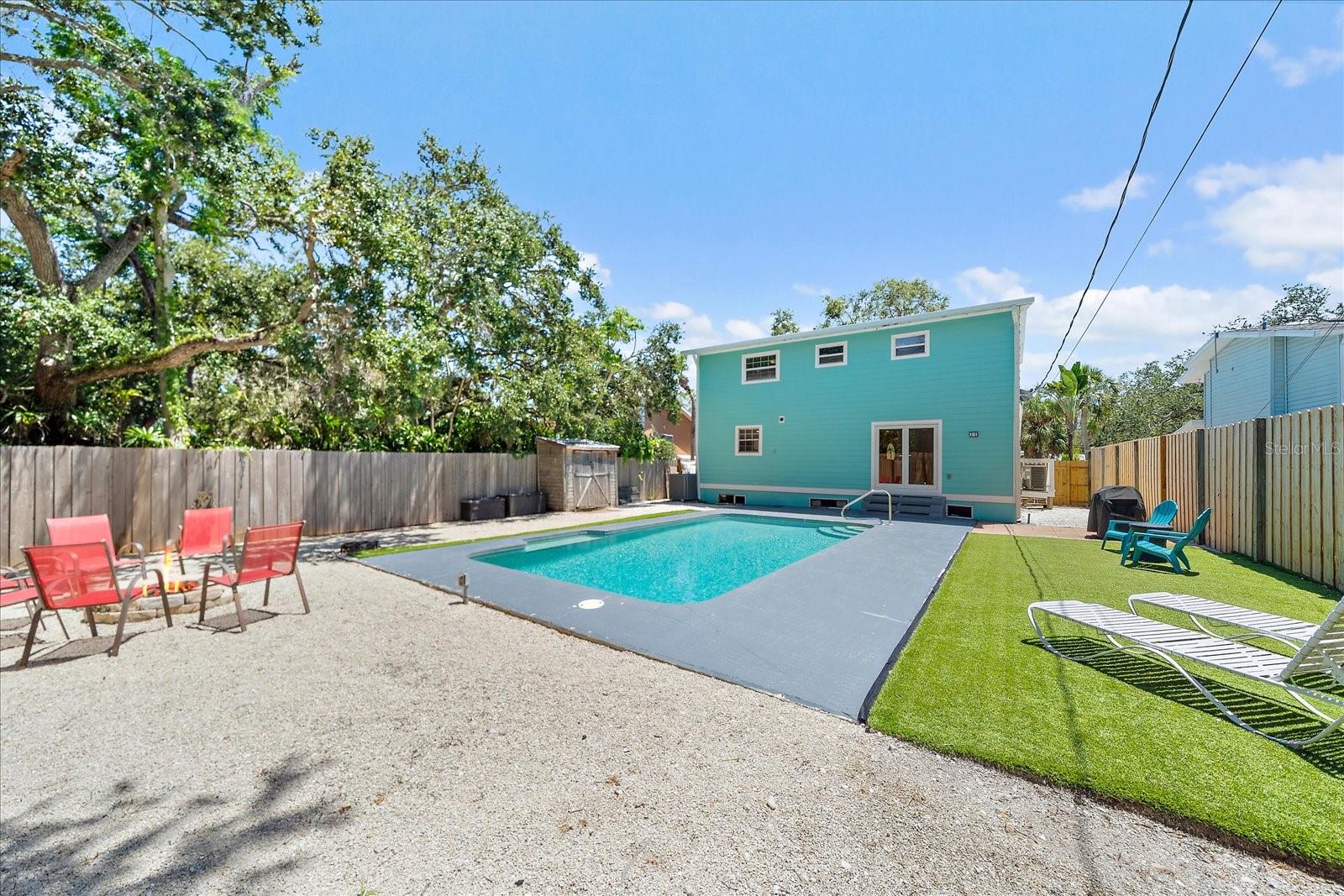 Image 30 of 40 For 795 Plymouth Street