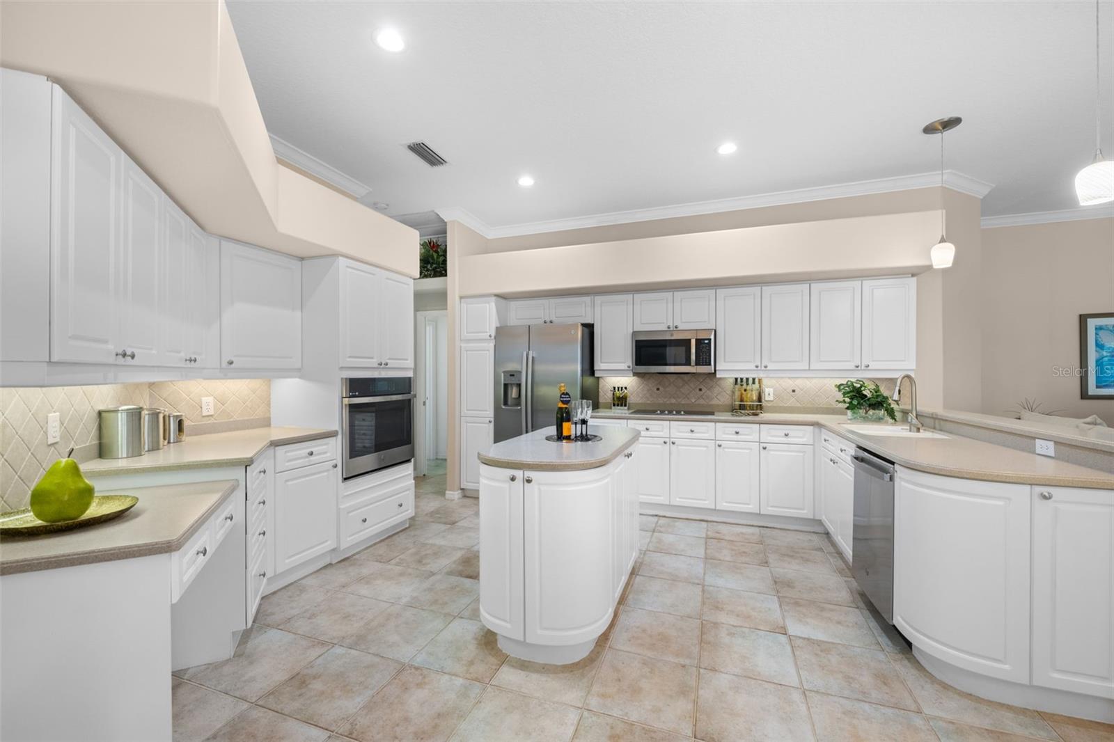 Image 15 of 69 For 8809 Havenridge Drive