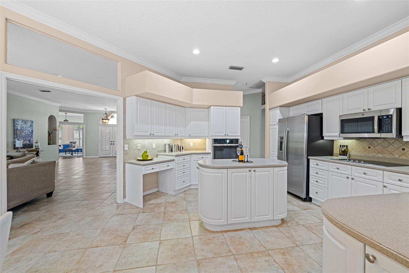 Image 22 of 69 For 8809 Havenridge Drive