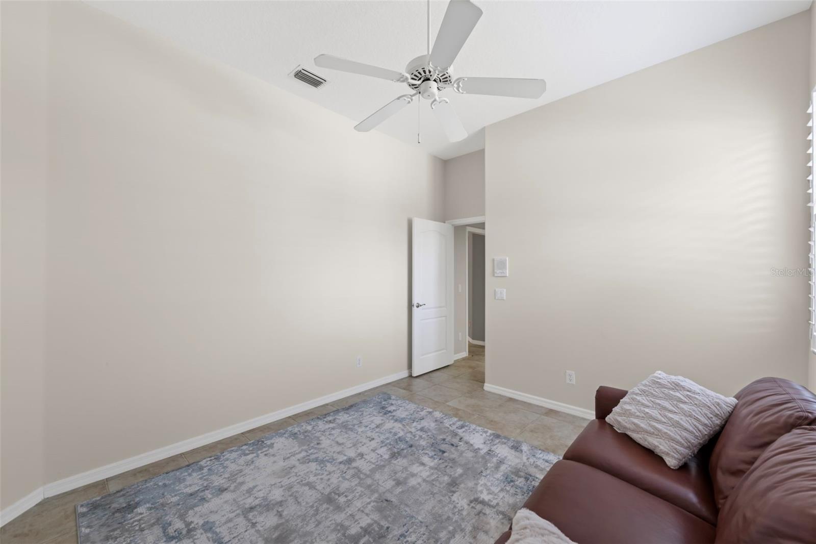 Image 35 of 69 For 8809 Havenridge Drive