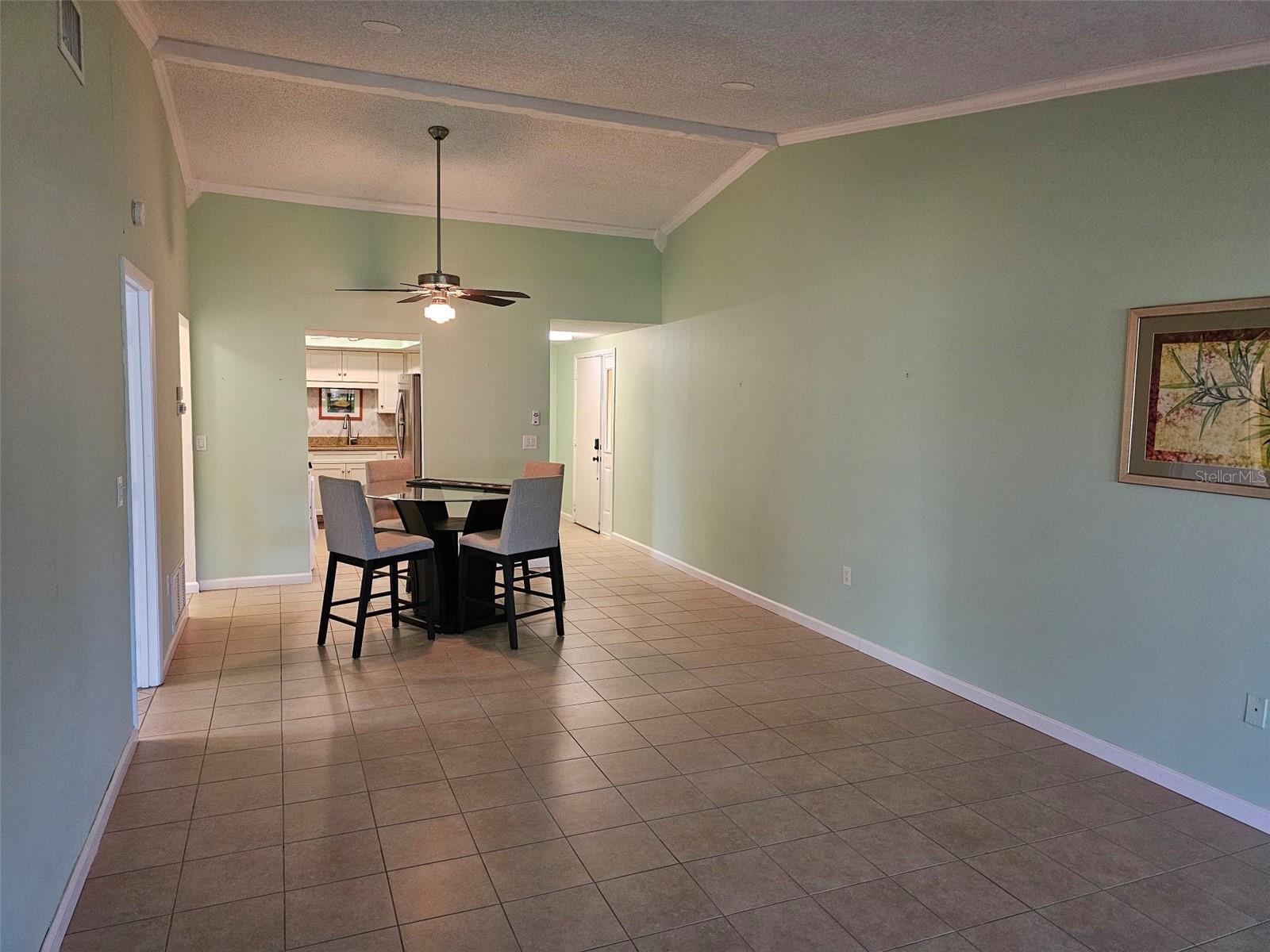 Image 10 of 33 For 5709 13th Avenue W