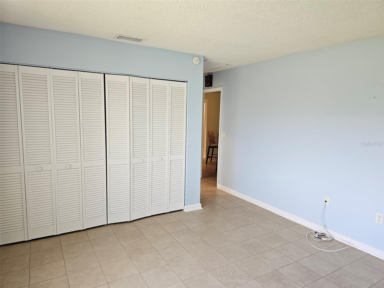 Image 15 of 33 For 5709 13th Avenue W