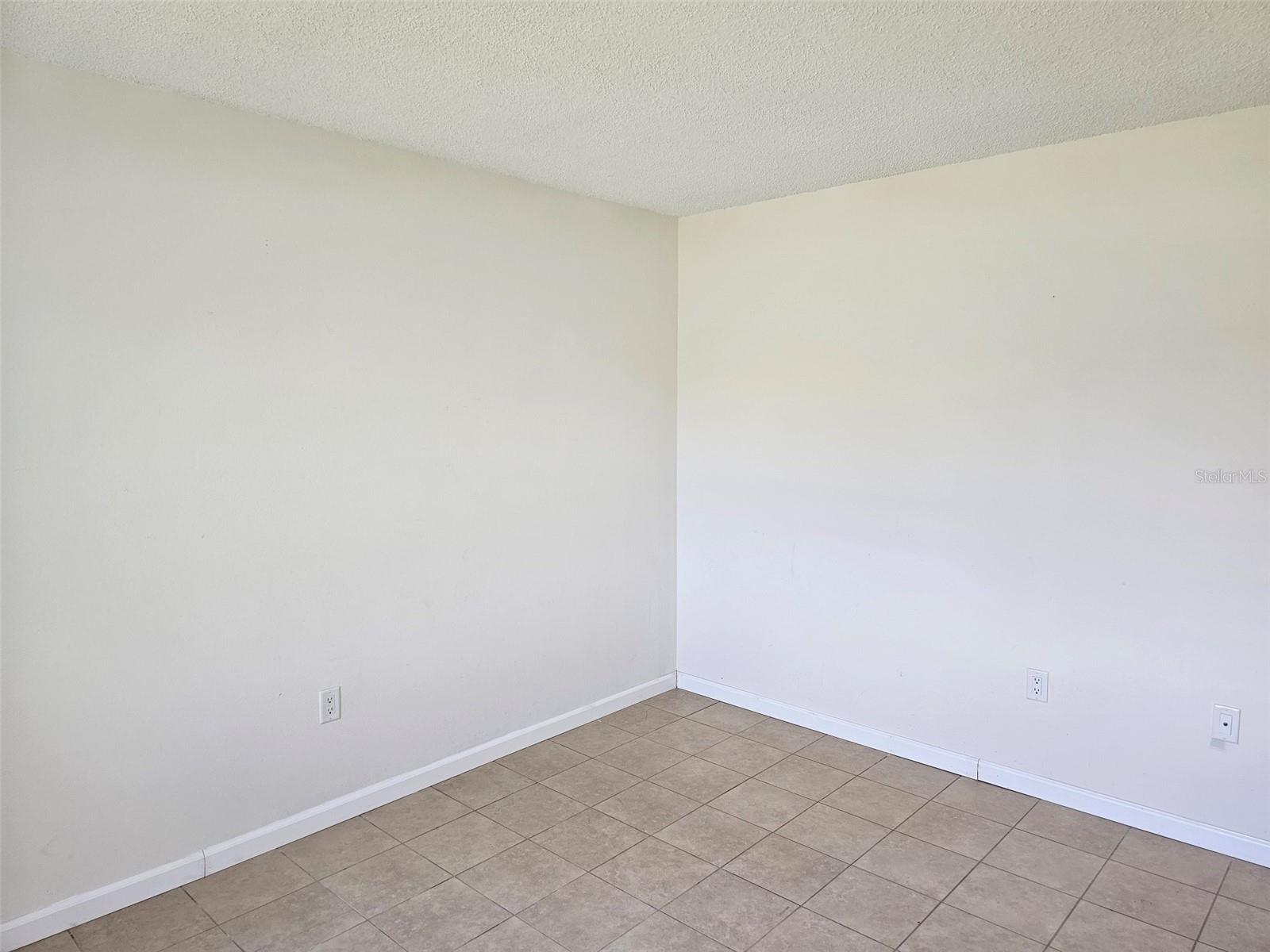 Image 20 of 33 For 5709 13th Avenue W