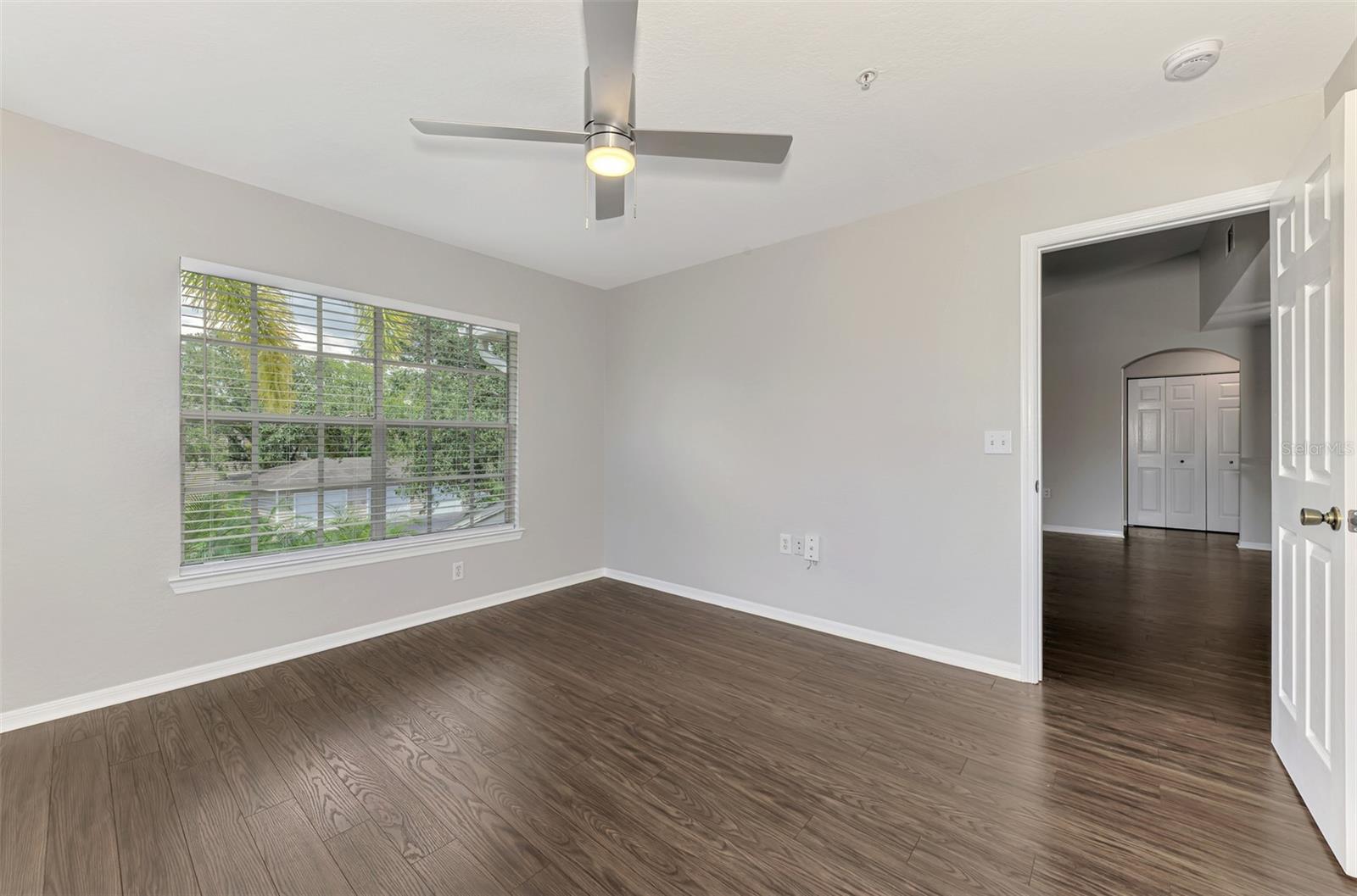 Image 18 of 43 For 8821 Manor Loop 204