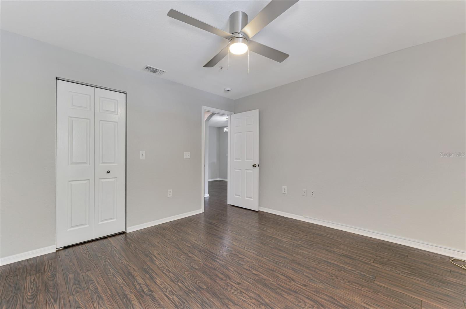 Image 24 of 43 For 8821 Manor Loop 204