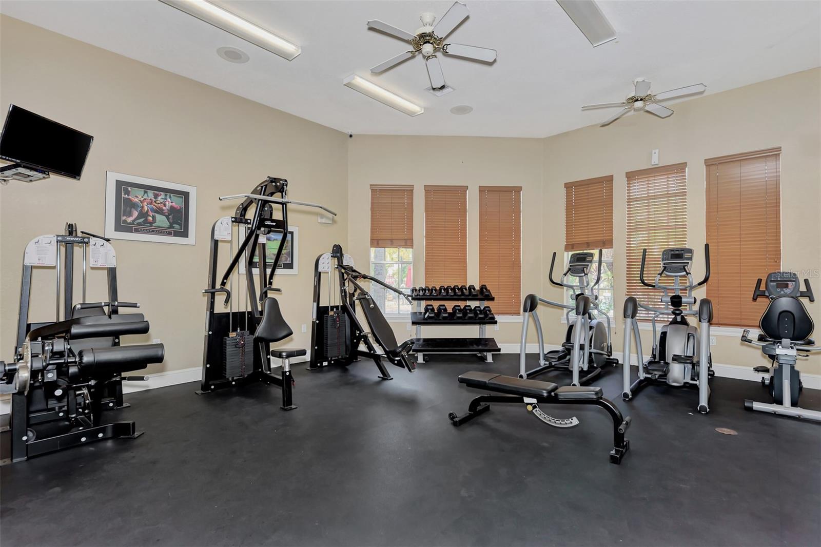 Image 40 of 43 For 8821 Manor Loop 204