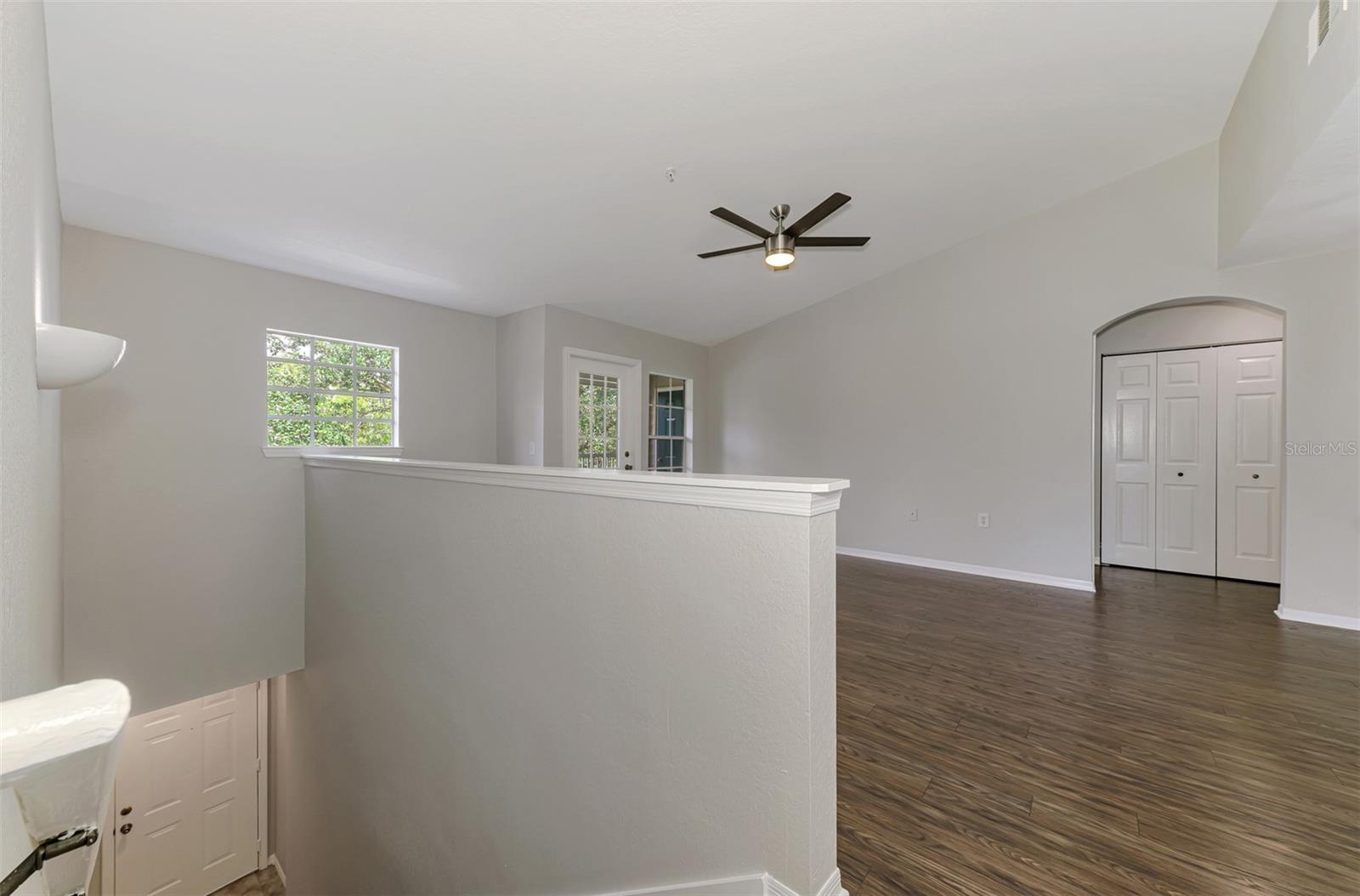 Image 5 of 43 For 8821 Manor Loop 204
