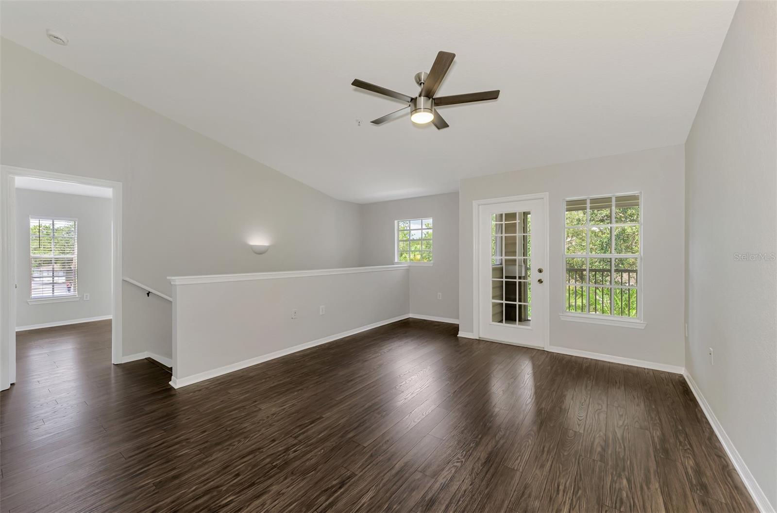 Image 7 of 43 For 8821 Manor Loop 204