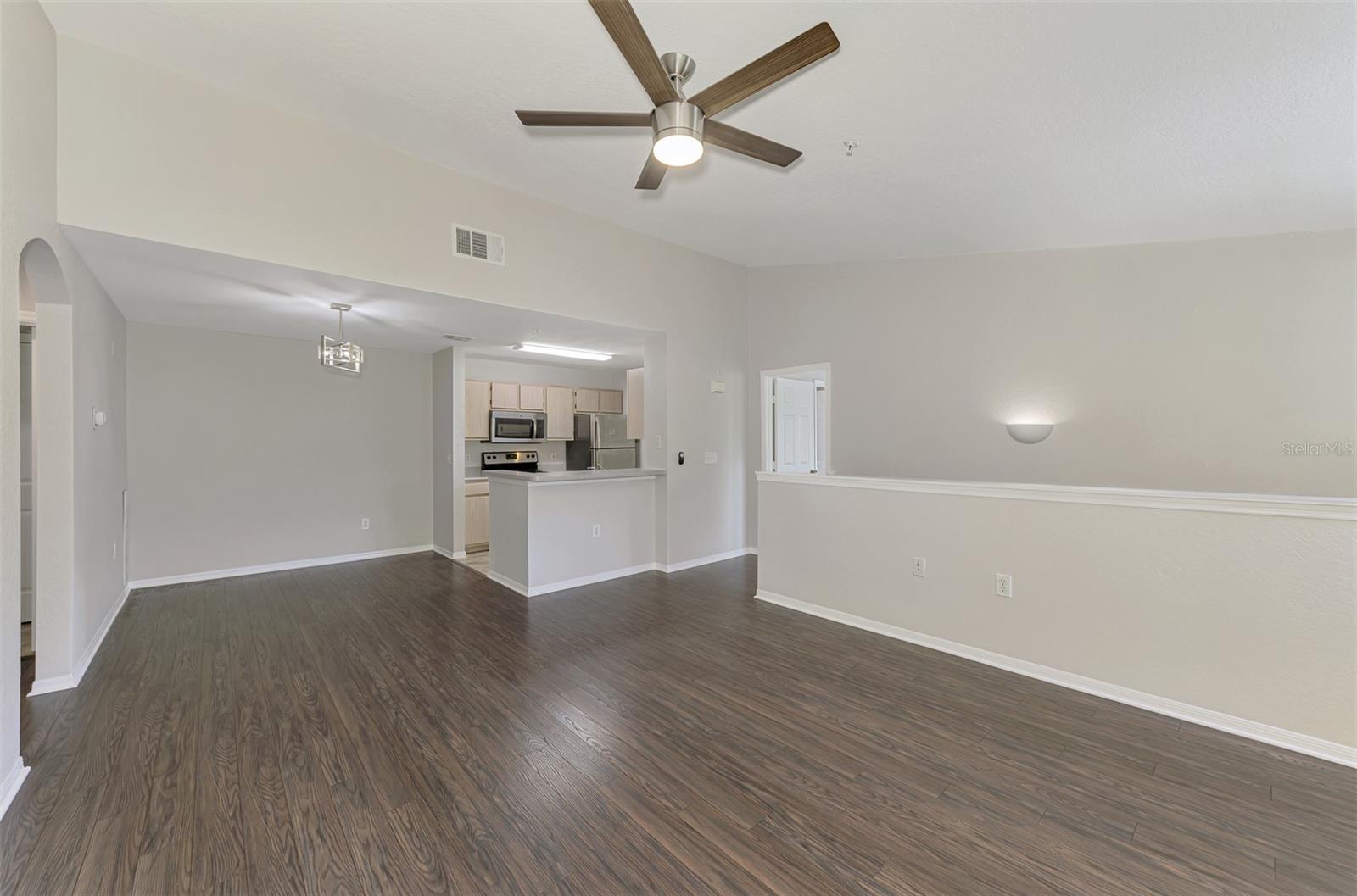 Image 8 of 43 For 8821 Manor Loop 204