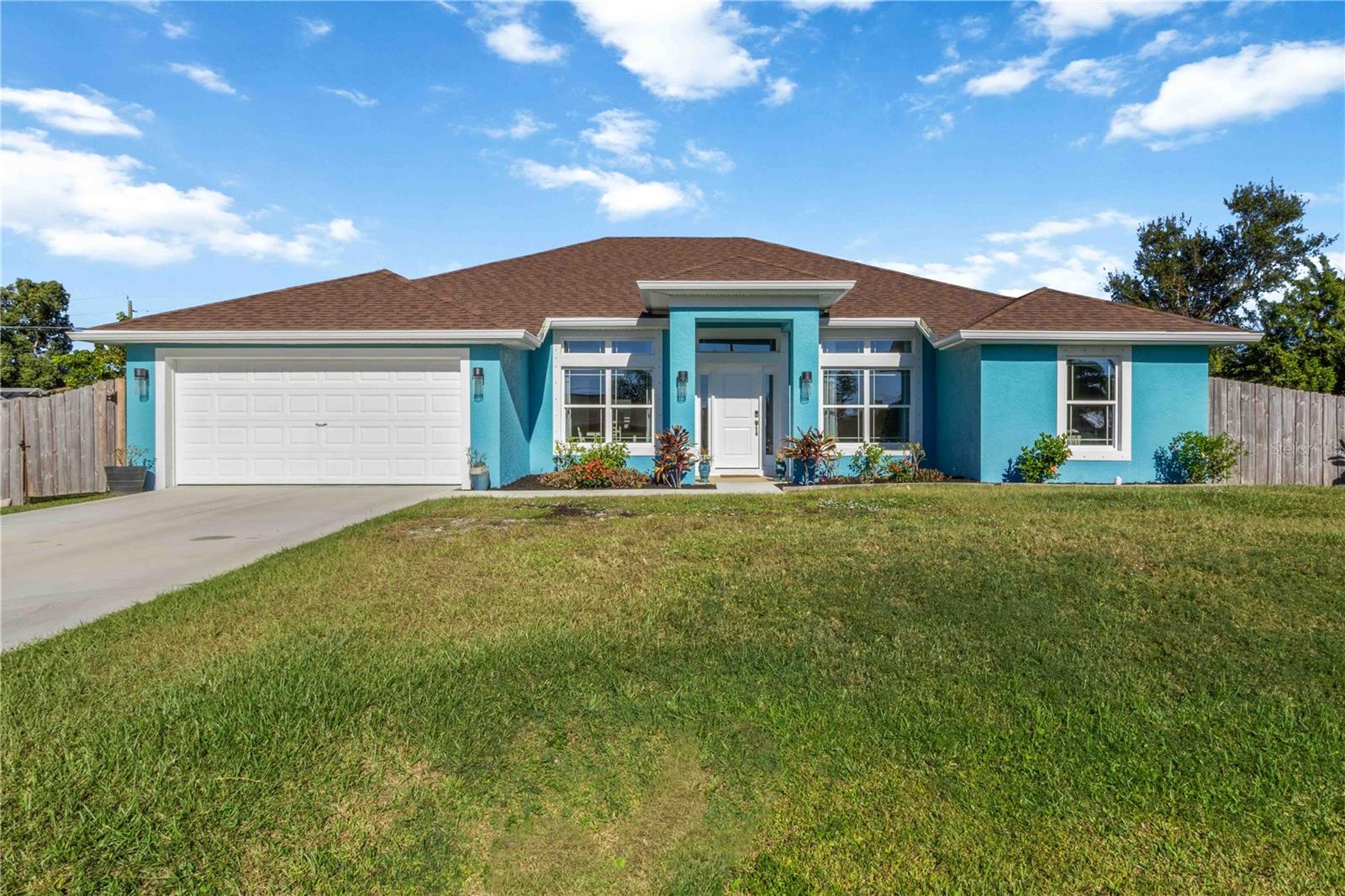 Image 3 of 60 For 364 Garden Road