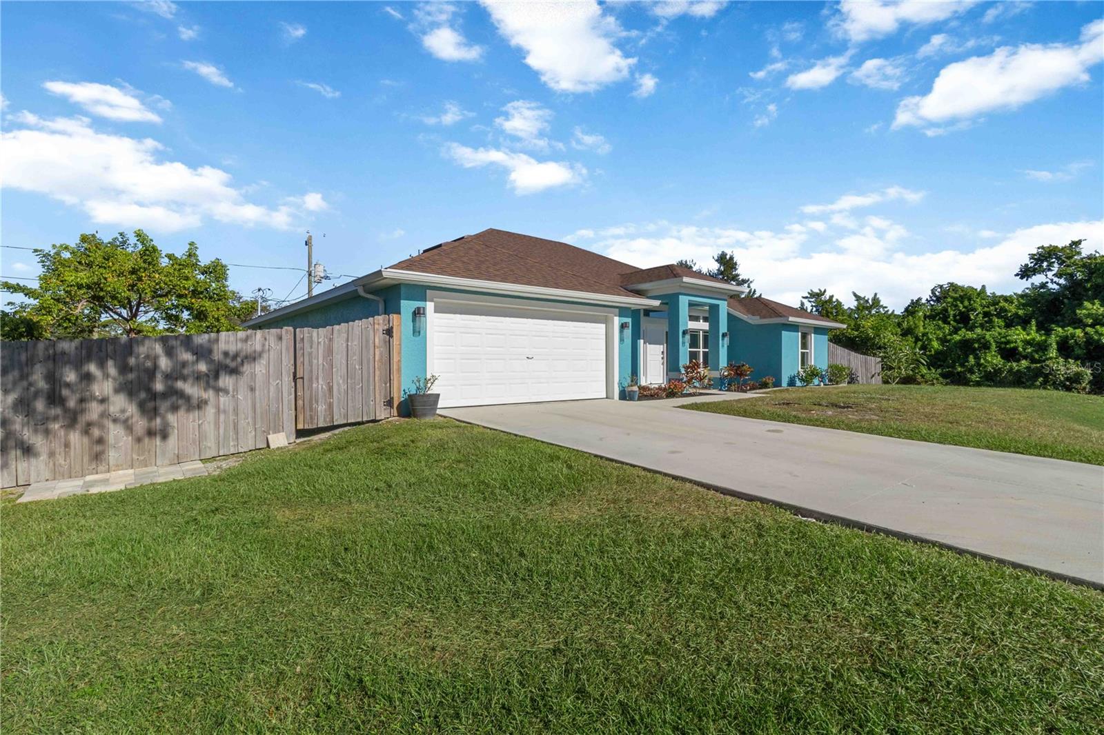 Image 6 of 60 For 364 Garden Road