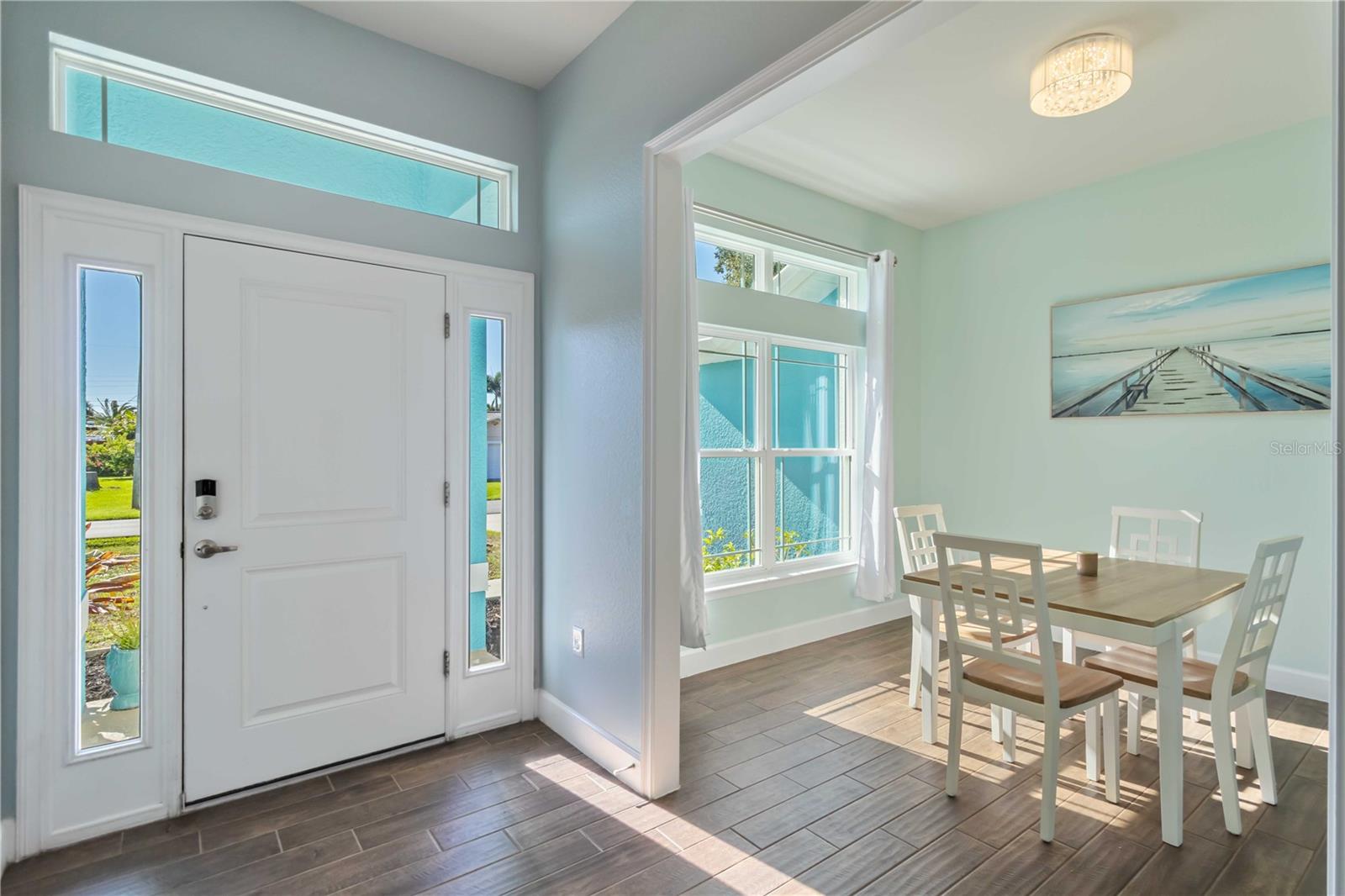 Image 8 of 60 For 364 Garden Road