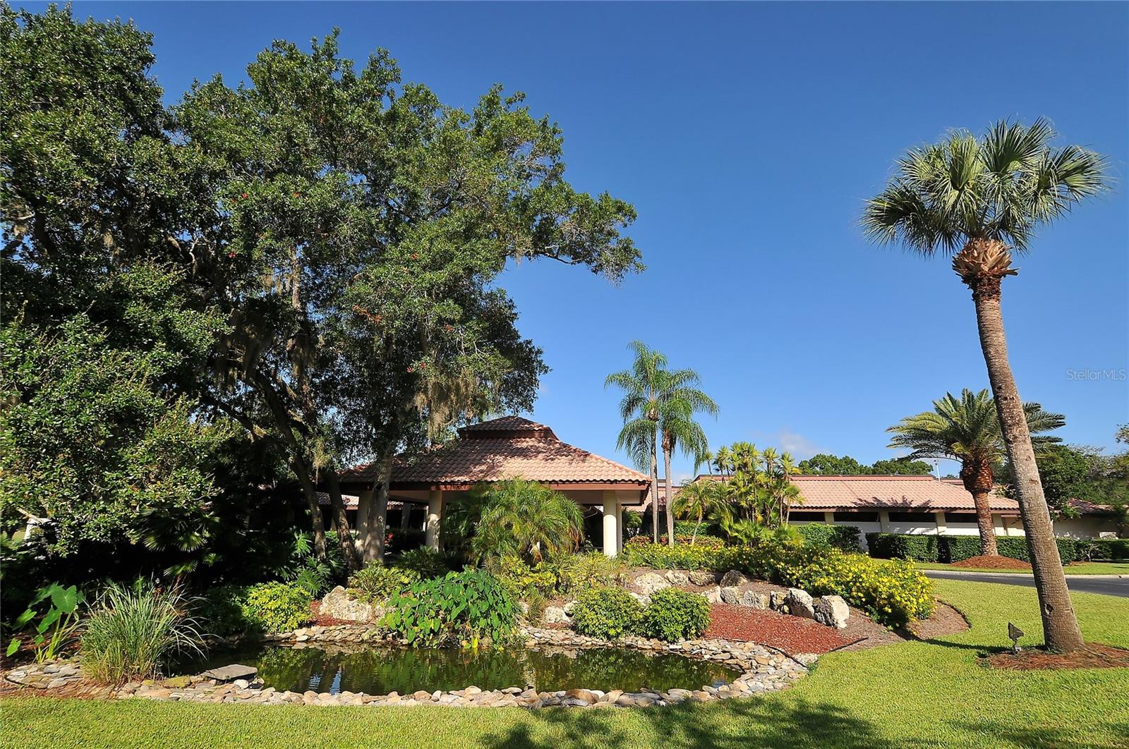 Image 39 of 66 For 7251 Country Club Drive N 226