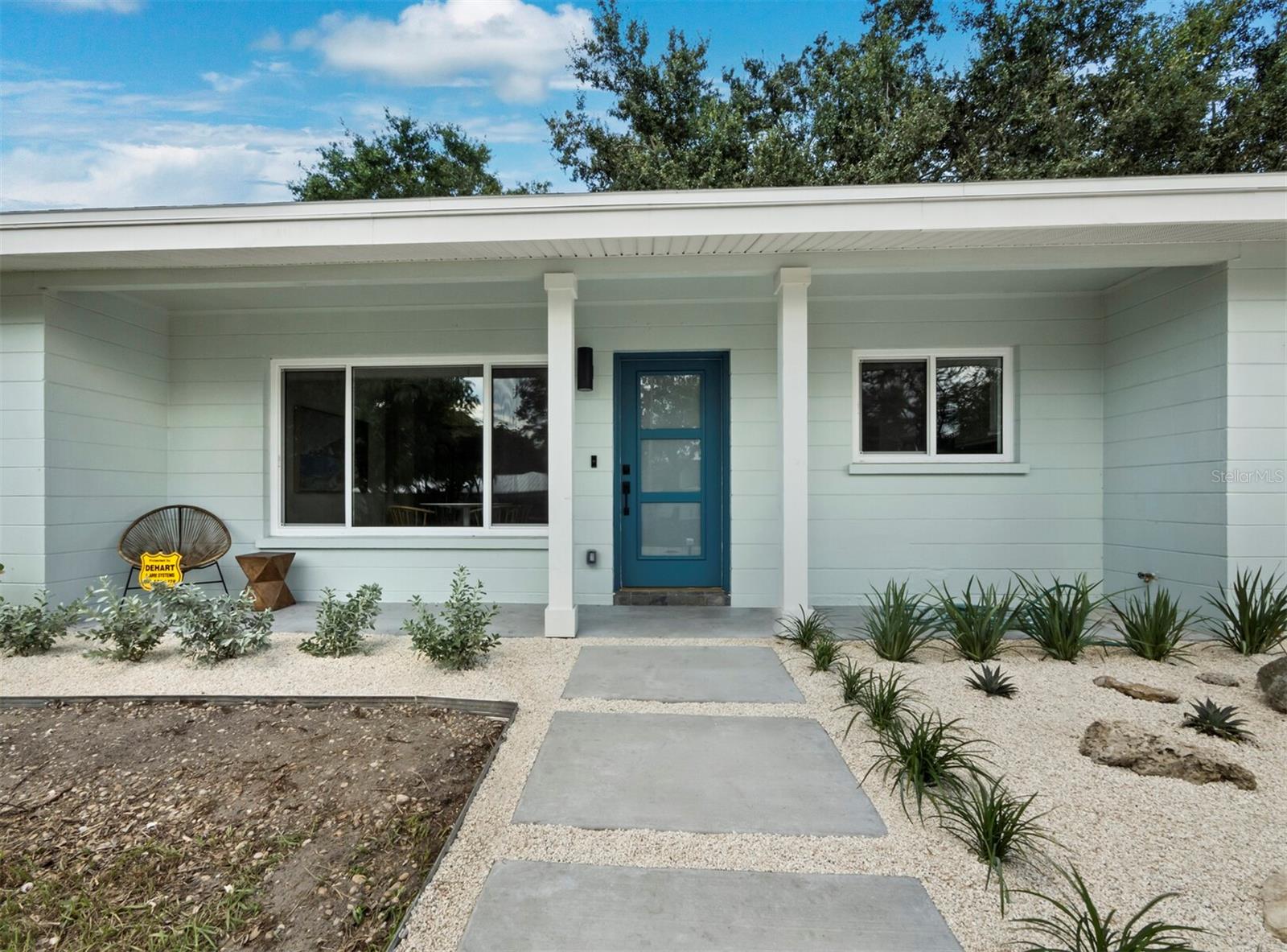 Image 3 of 25 For 3430 Jaffa Drive