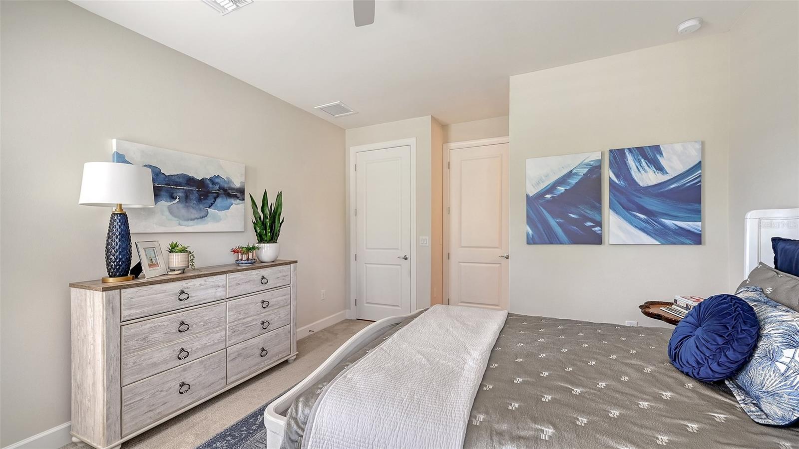 Image 31 of 76 For 7713 Mainsail Lane