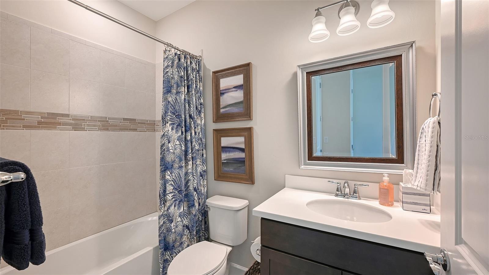 Image 32 of 76 For 7713 Mainsail Lane